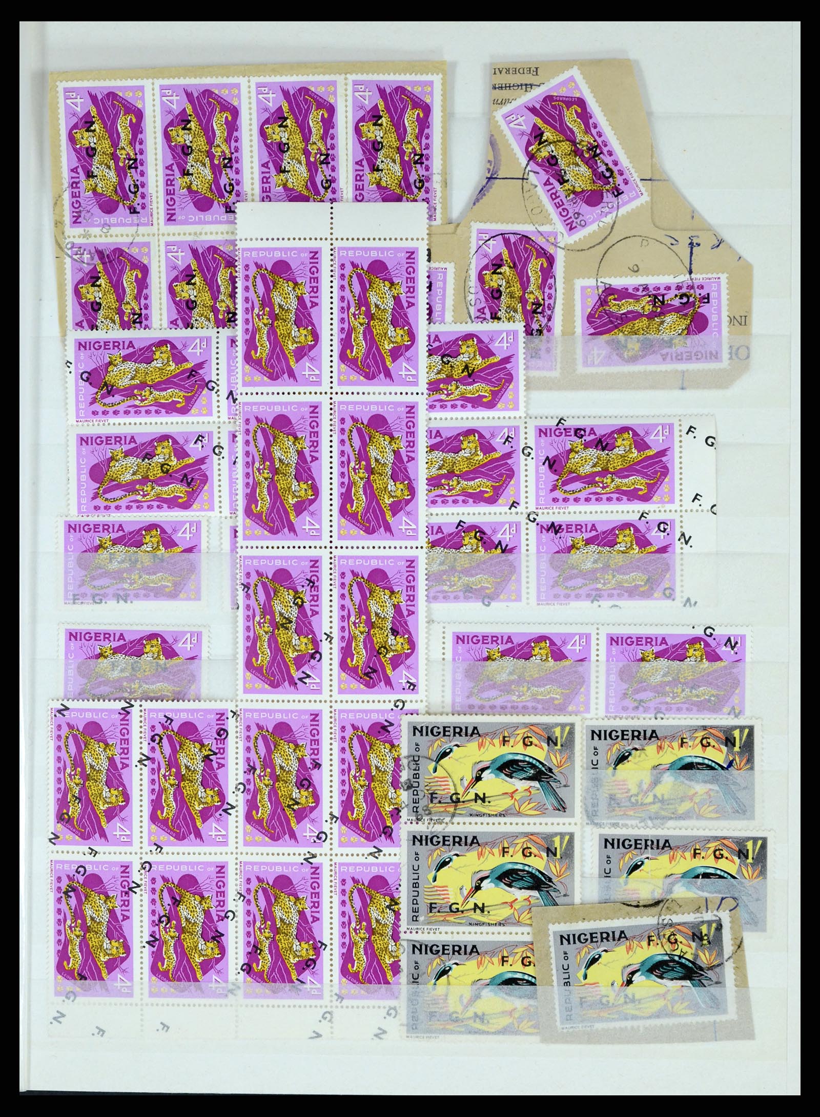 37678 005 - Postzegelverzameling 37678 Nigeria FGN 1968.