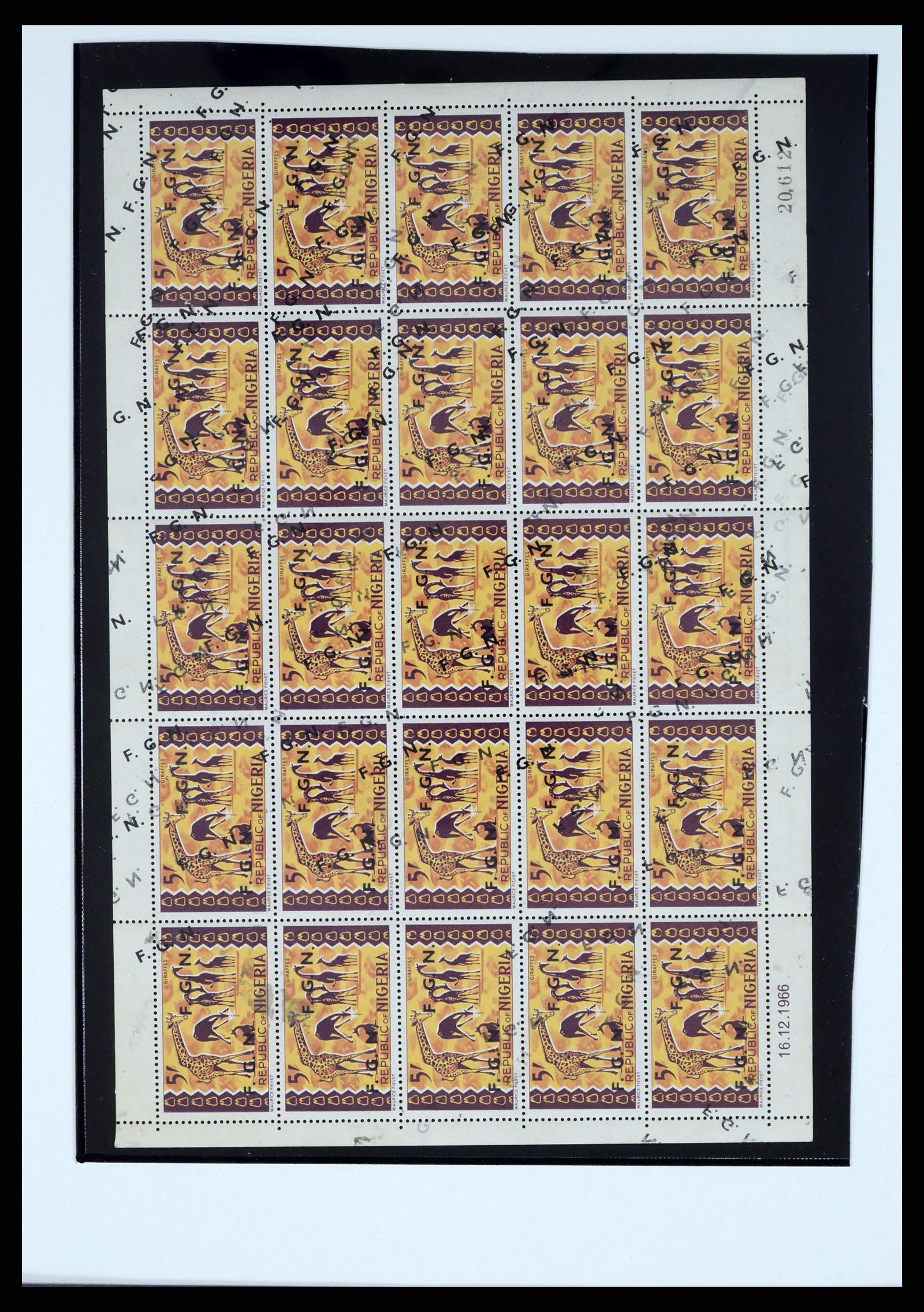 37678 009 - Postzegelverzameling 37678 Nigeria FGN 1968.