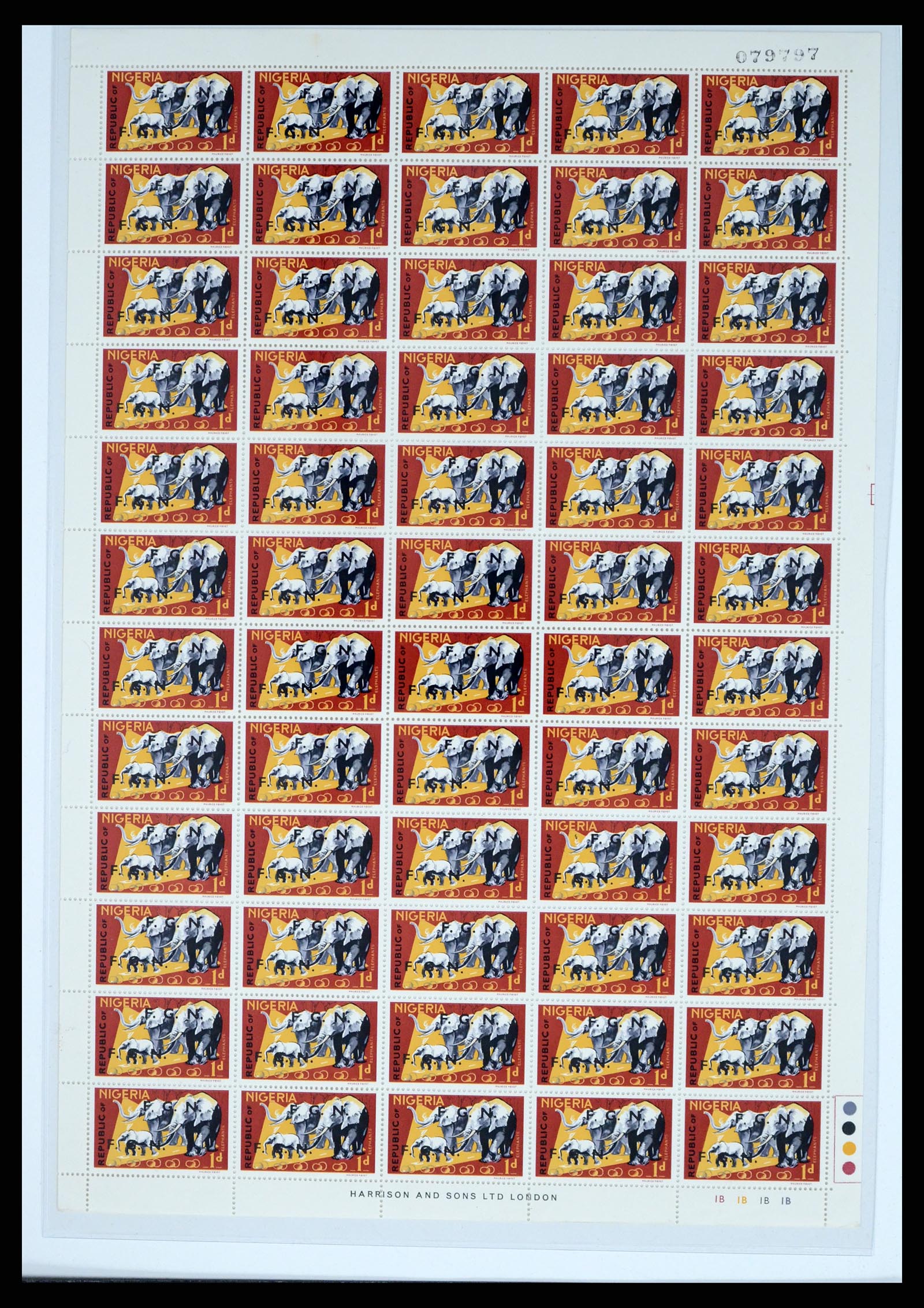 37678 010 - Postzegelverzameling 37678 Nigeria FGN 1968.