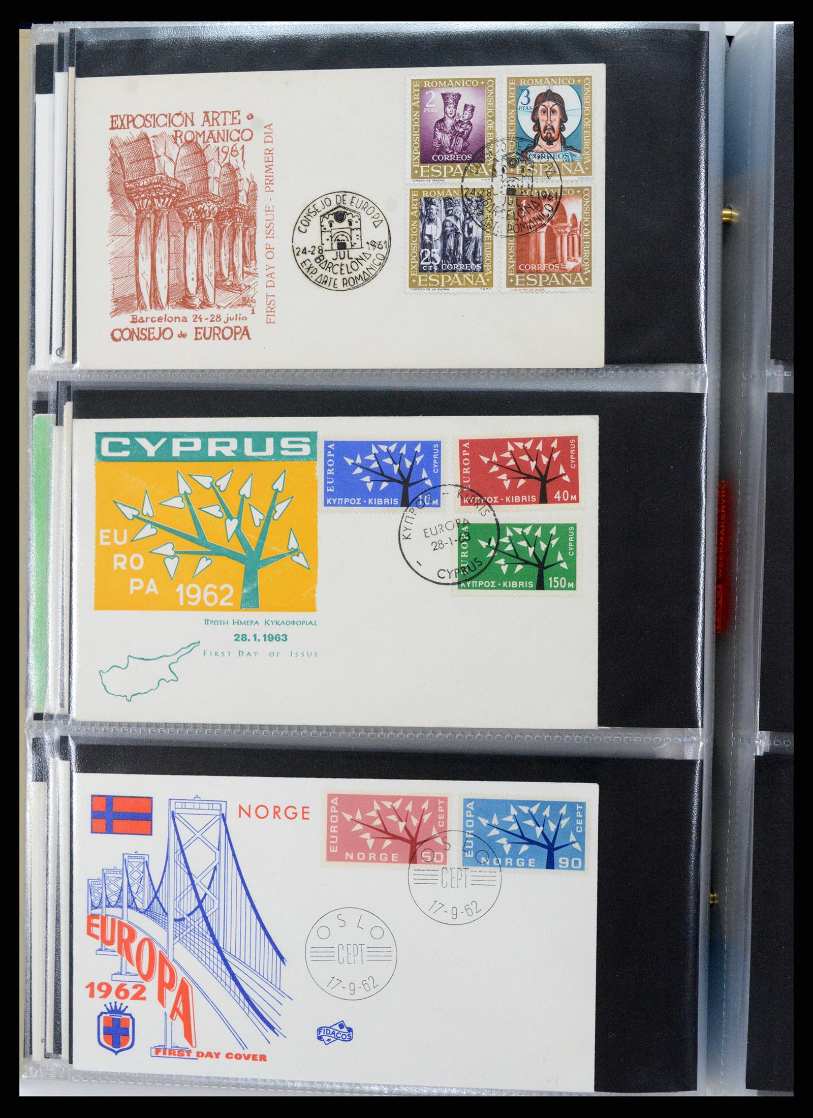 37694 081 - Postzegelverzameling 37694 Europa CEPT FDC's 1956-1970.