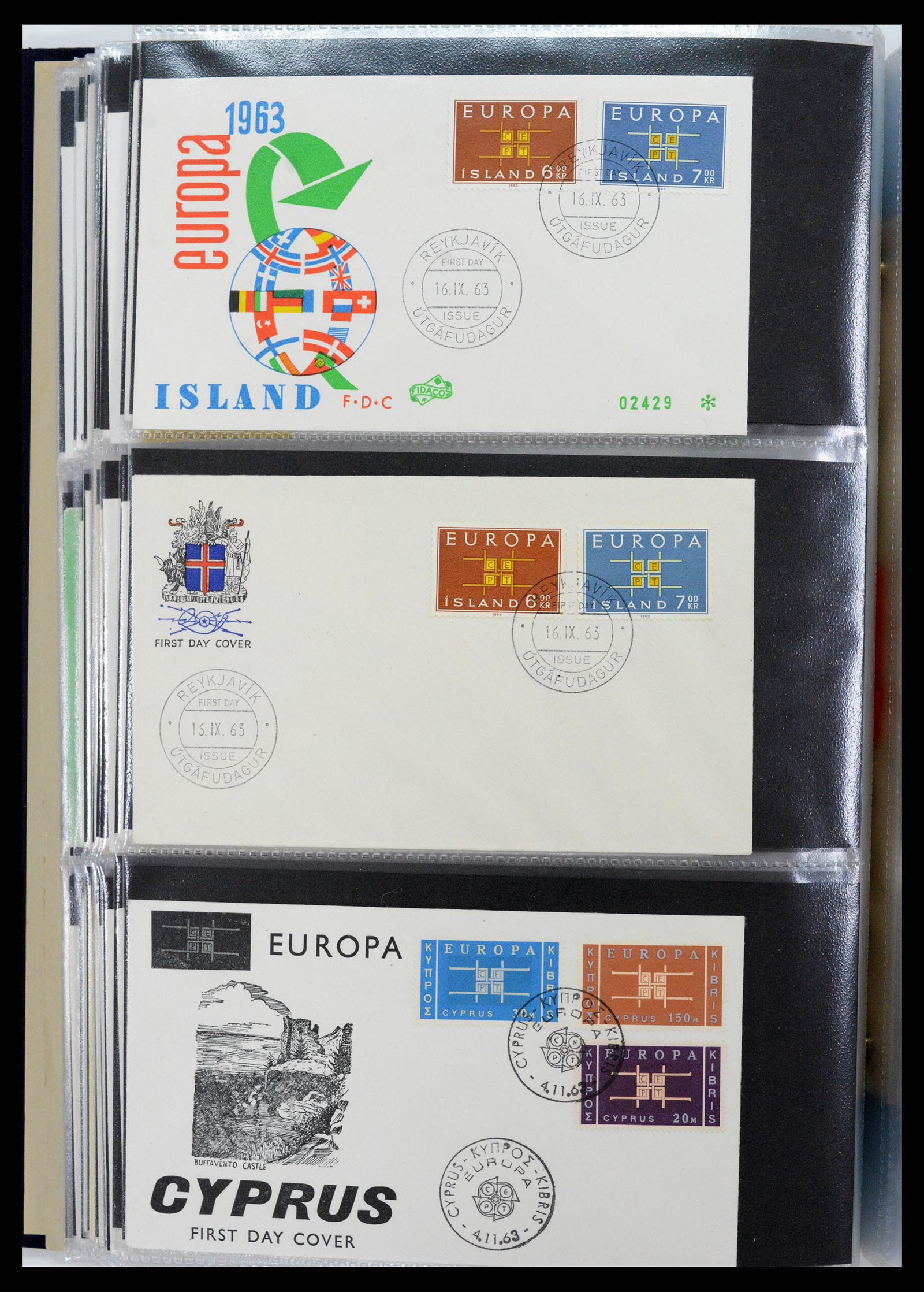 37694 099 - Postzegelverzameling 37694 Europa CEPT FDC's 1956-1970.