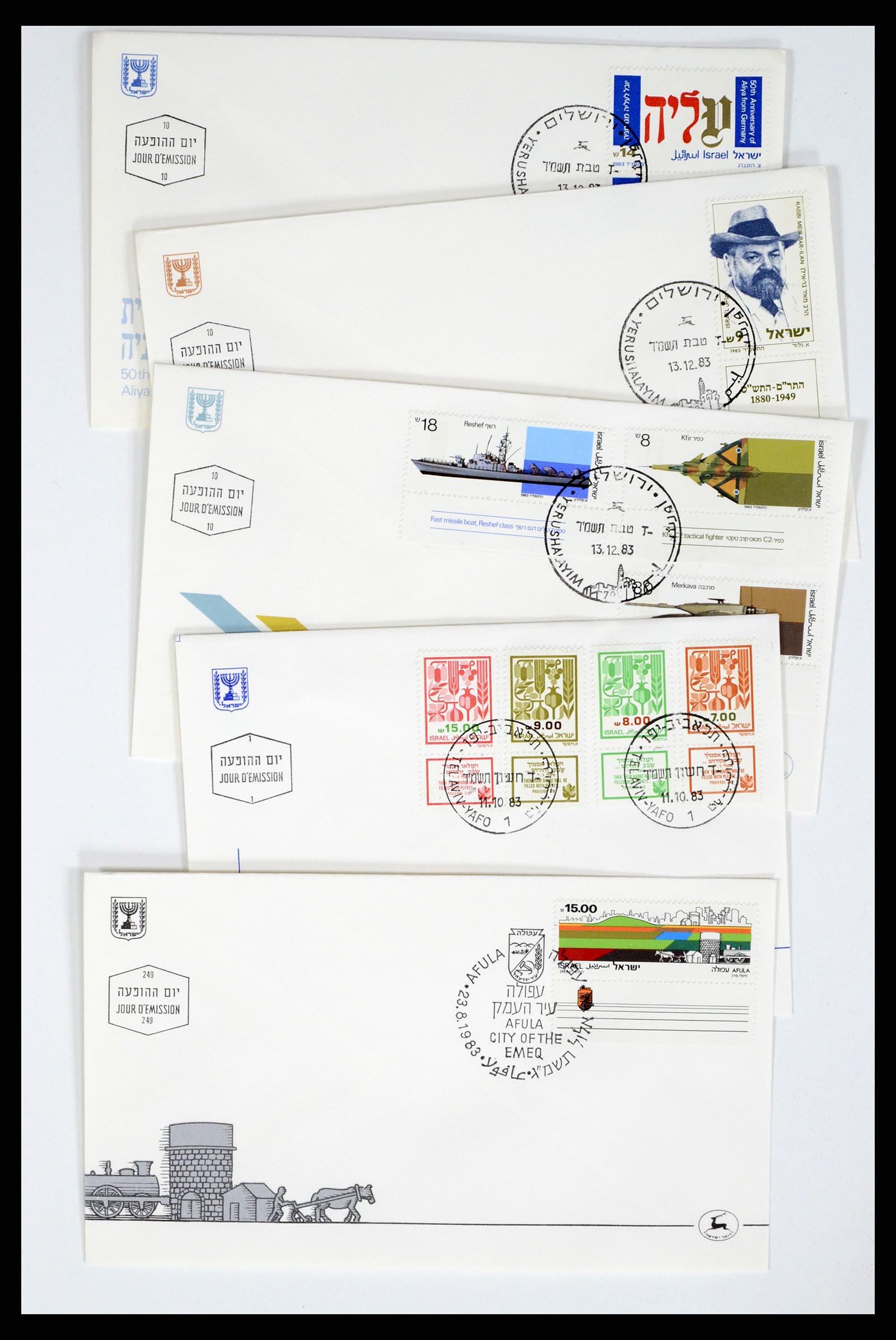 37711 182 - Postzegelverzameling 37711 Israël first day covers 1970-2000.
