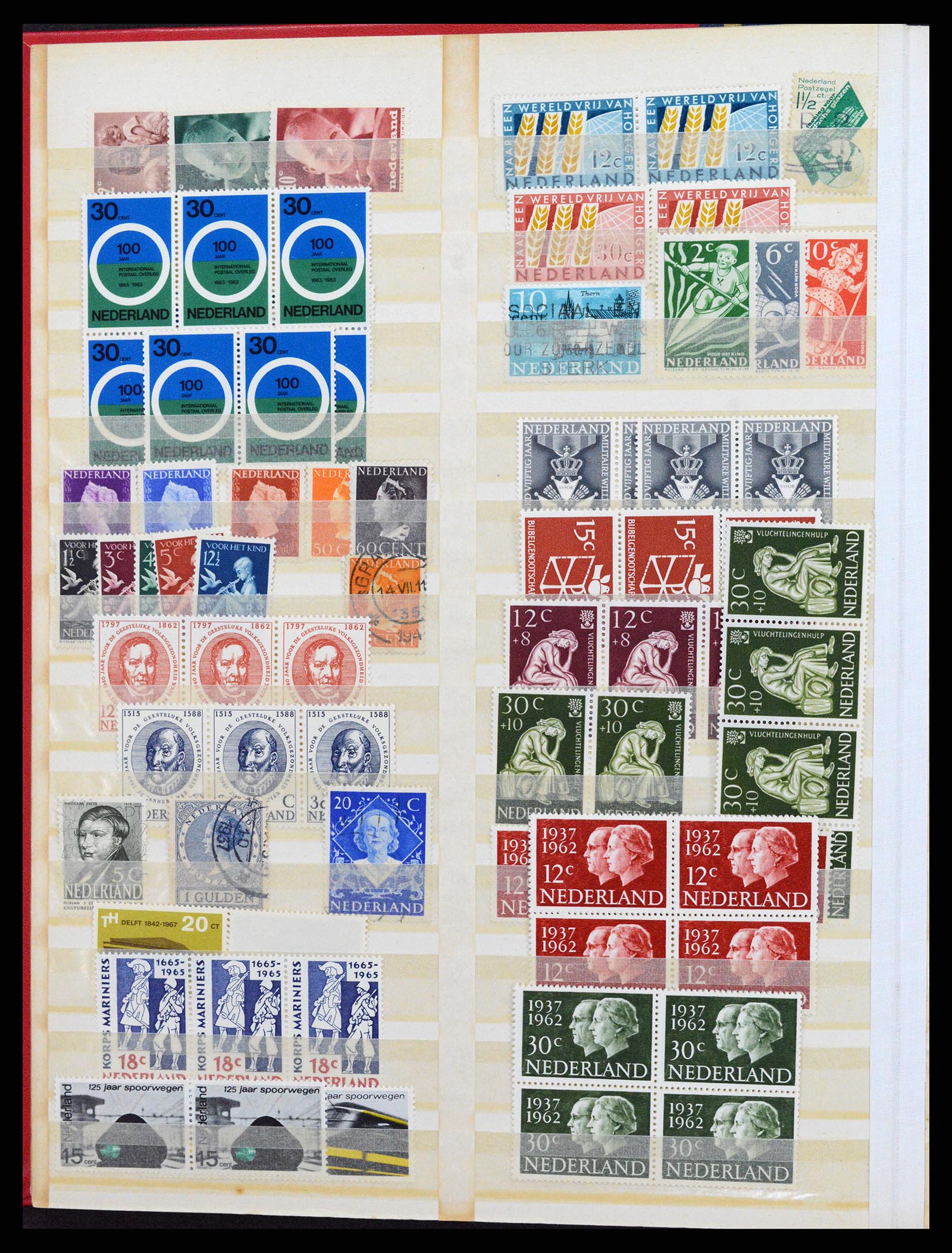 37714 004 - Postzegelverzameling 37714 Nederland 1920-1979.