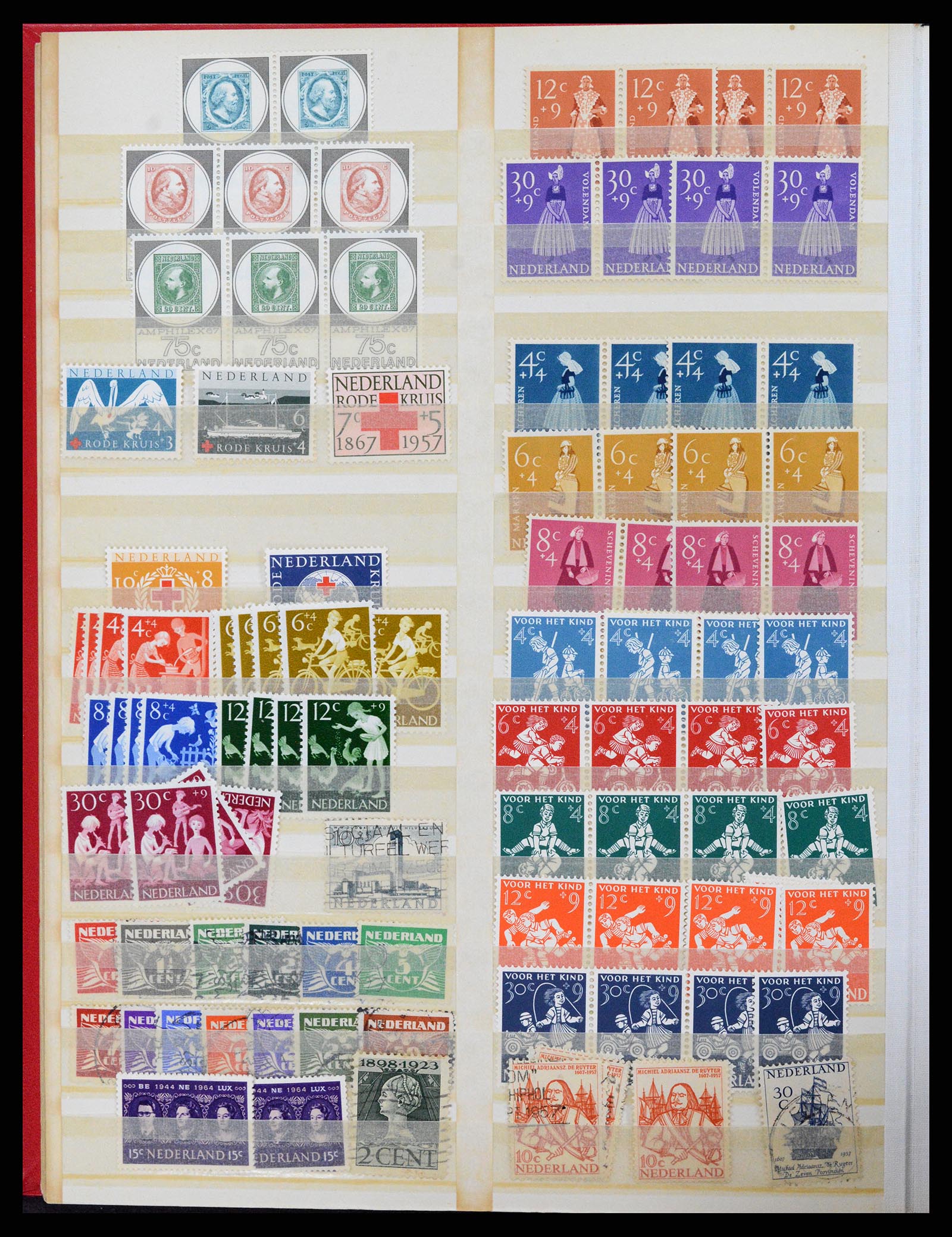 37714 008 - Postzegelverzameling 37714 Nederland 1920-1979.