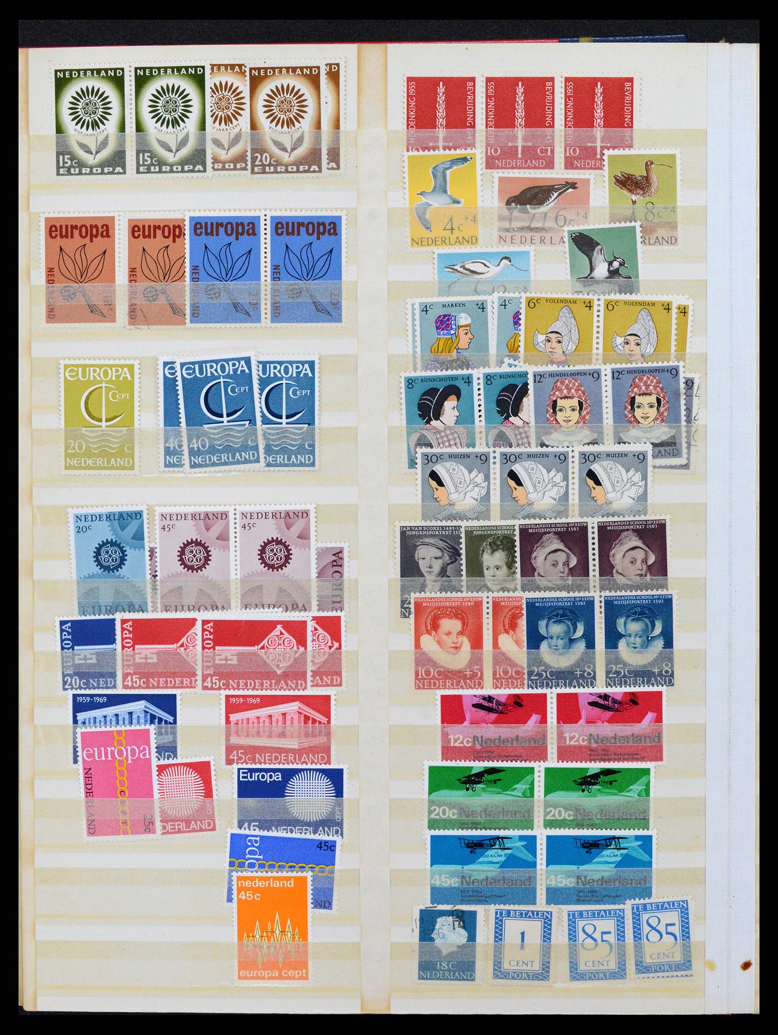 37714 010 - Postzegelverzameling 37714 Nederland 1920-1979.