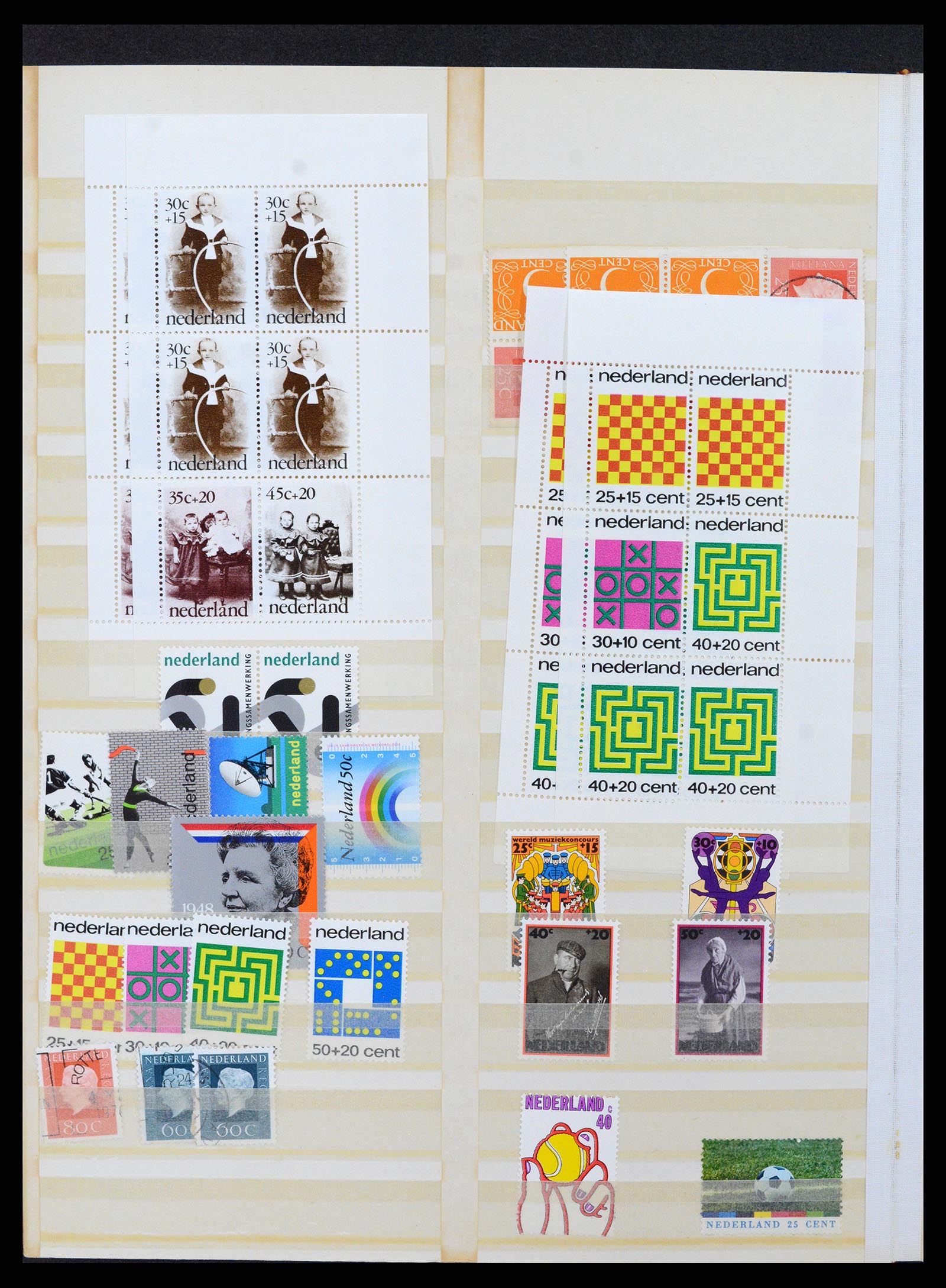 37714 018 - Postzegelverzameling 37714 Nederland 1920-1979.
