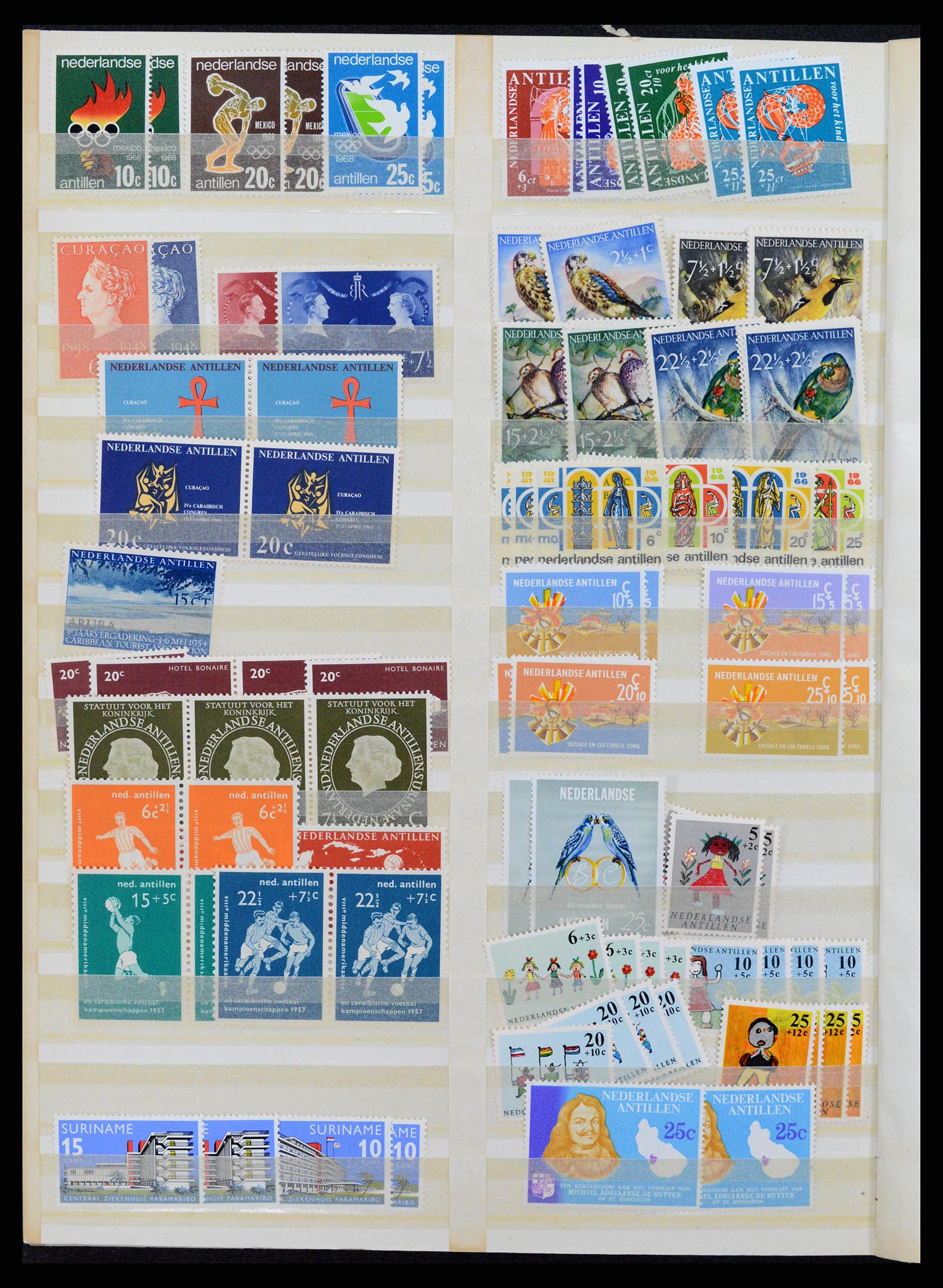 37714 032 - Postzegelverzameling 37714 Nederland 1920-1979.