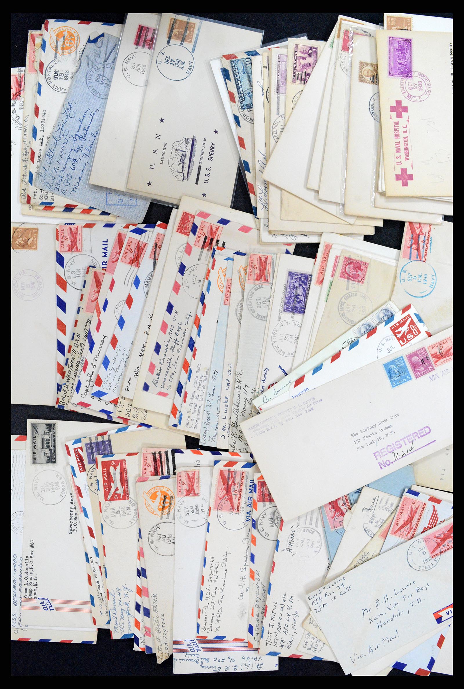 37718 010 - Postzegelverzameling 37718 USA brieven 1914-1970.