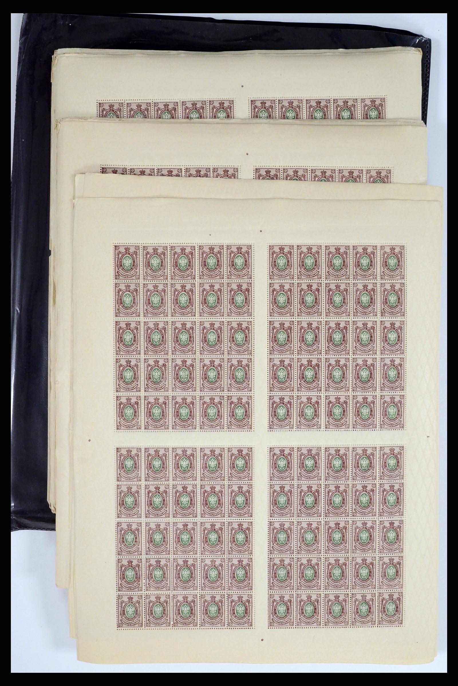 37750 0044 - Postzegelverzameling 37750 Rusland archiefvondst 1909-1917.