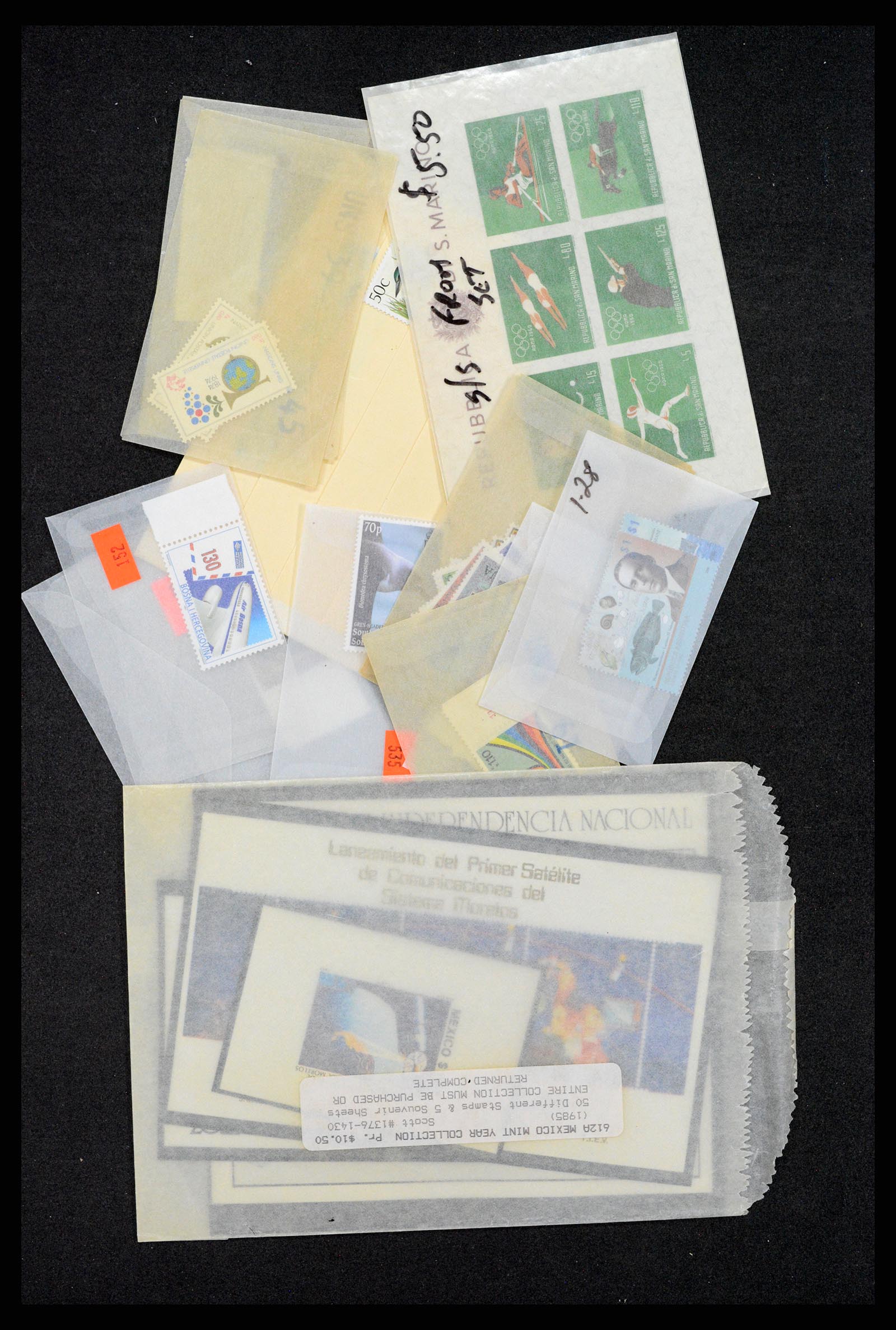 37769 527 - Postzegelverzameling 37769 Wereld uitzoekpartij 1860-2010.