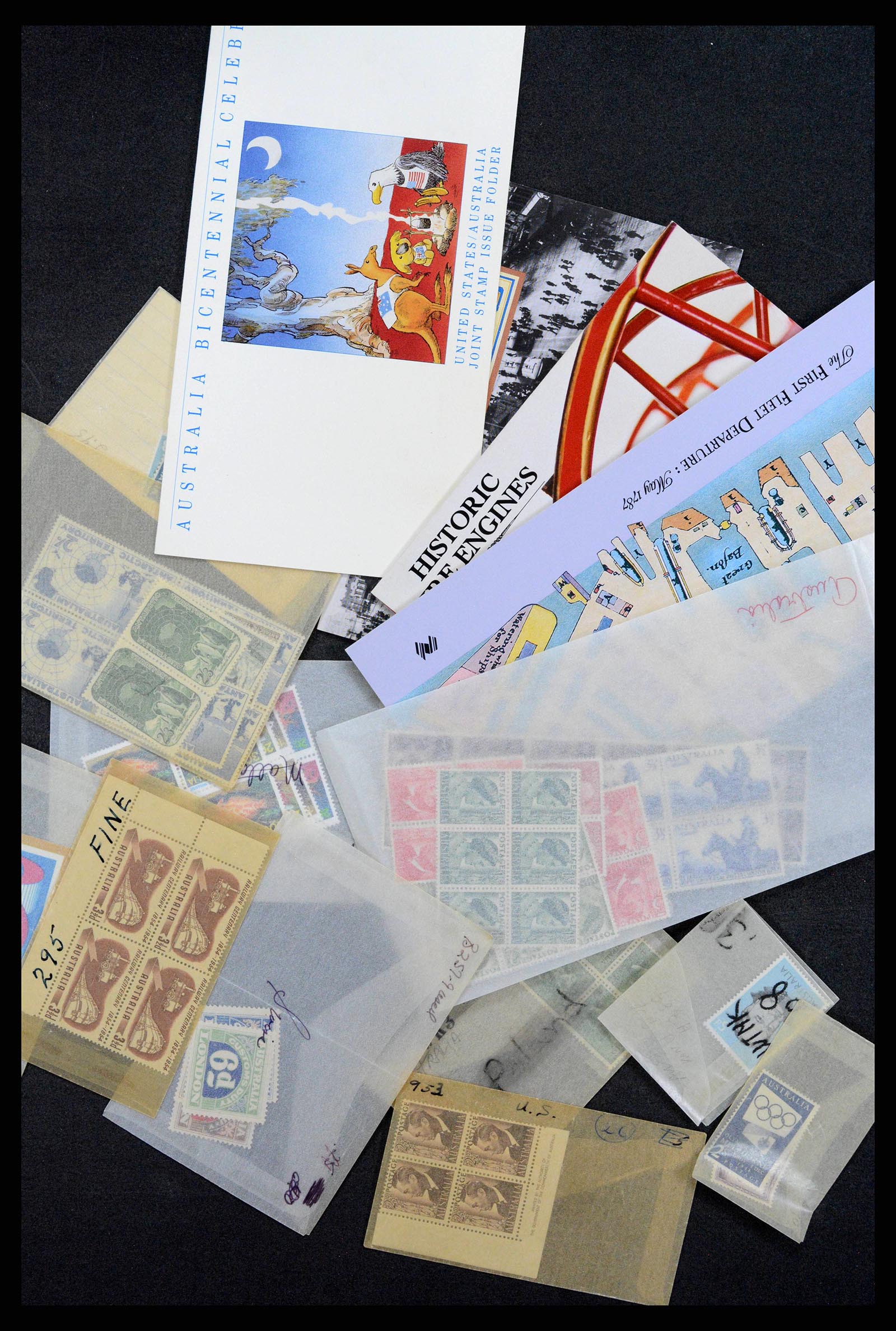 37774 0543 - Postzegelverzameling 37774 Australië en gebieden 1913-1998.