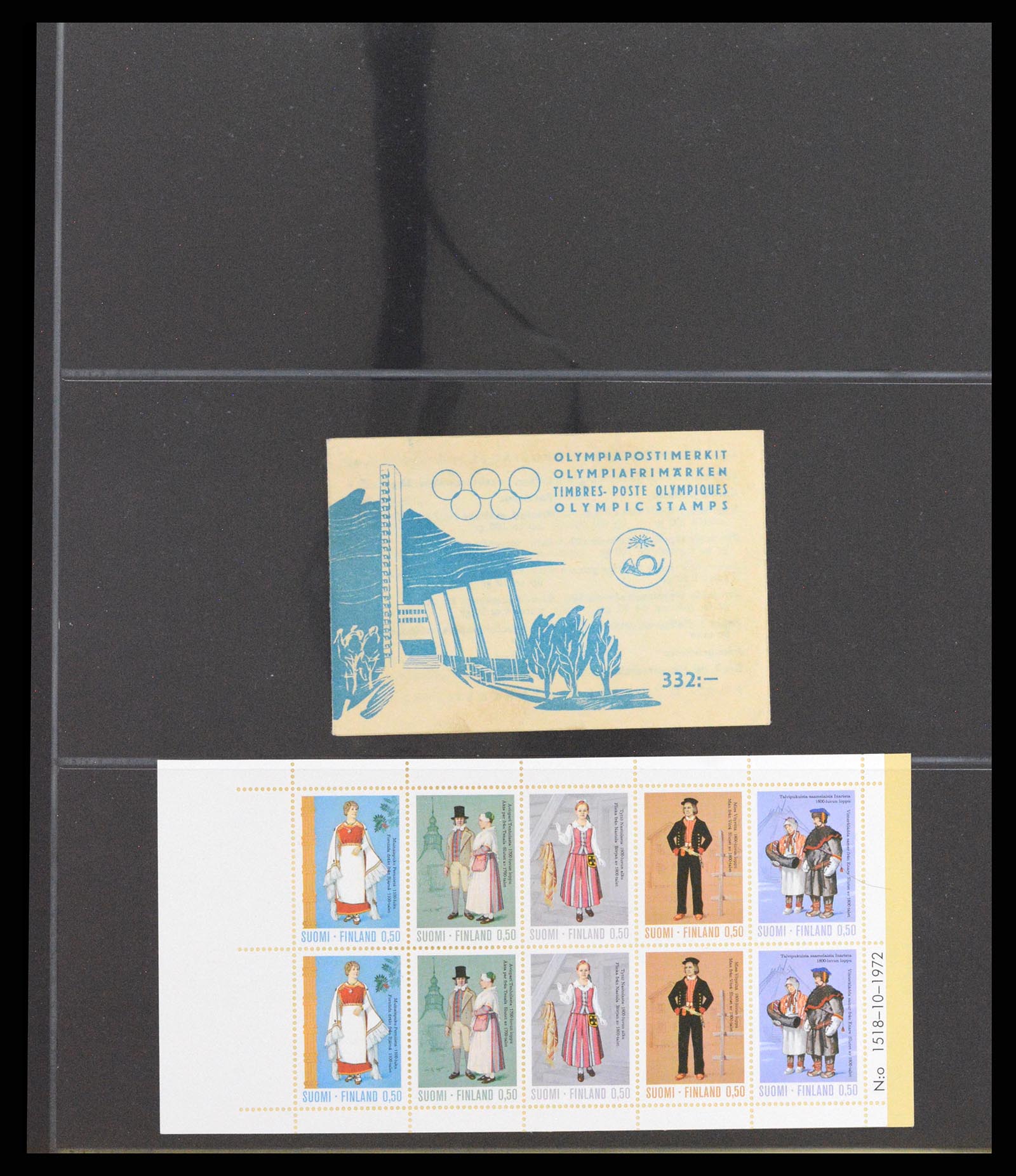 37798 001 - Postzegelverzameling 37798 Finland postzegelboekjes 1952-2005.