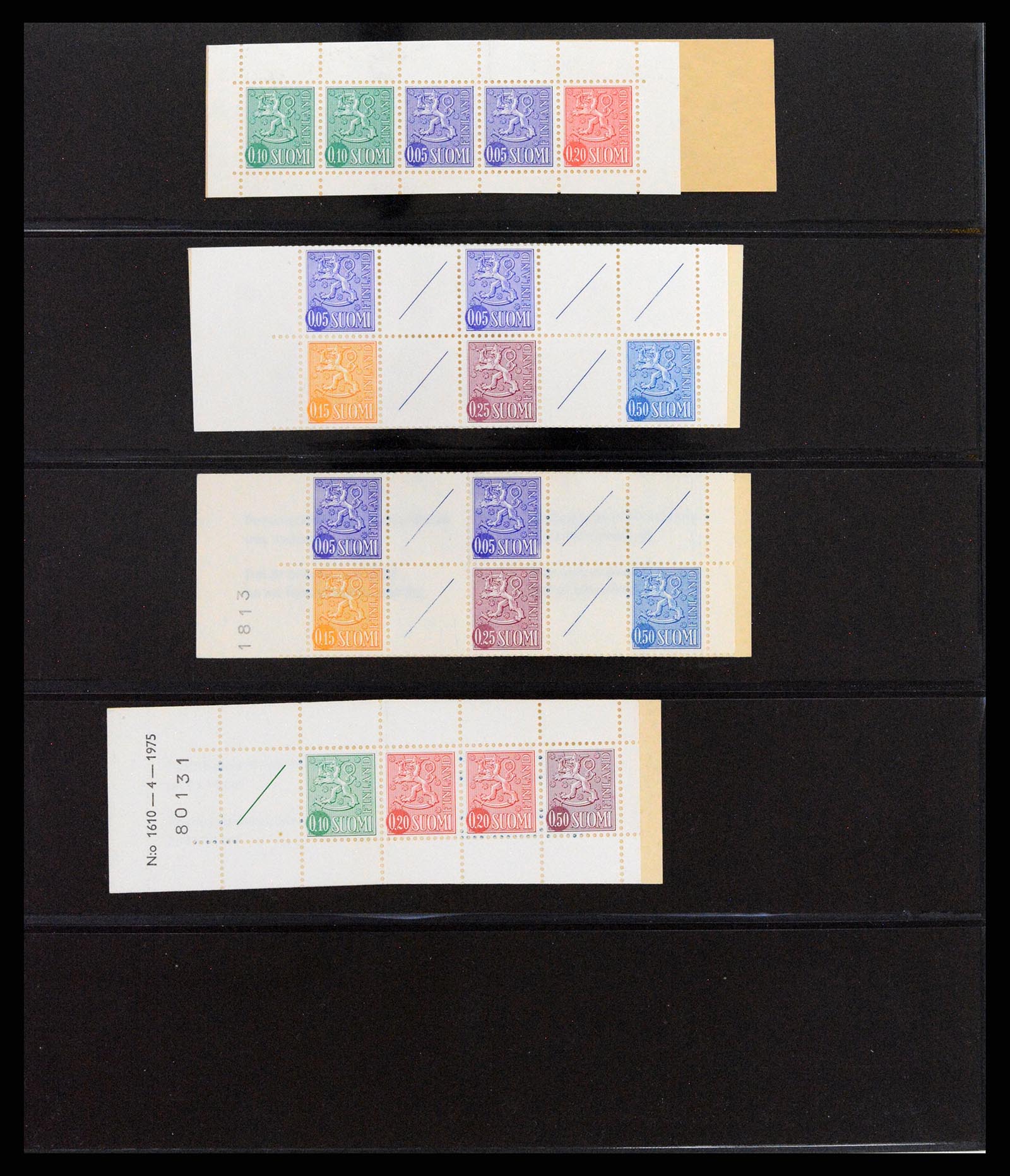 37798 002 - Postzegelverzameling 37798 Finland postzegelboekjes 1952-2005.