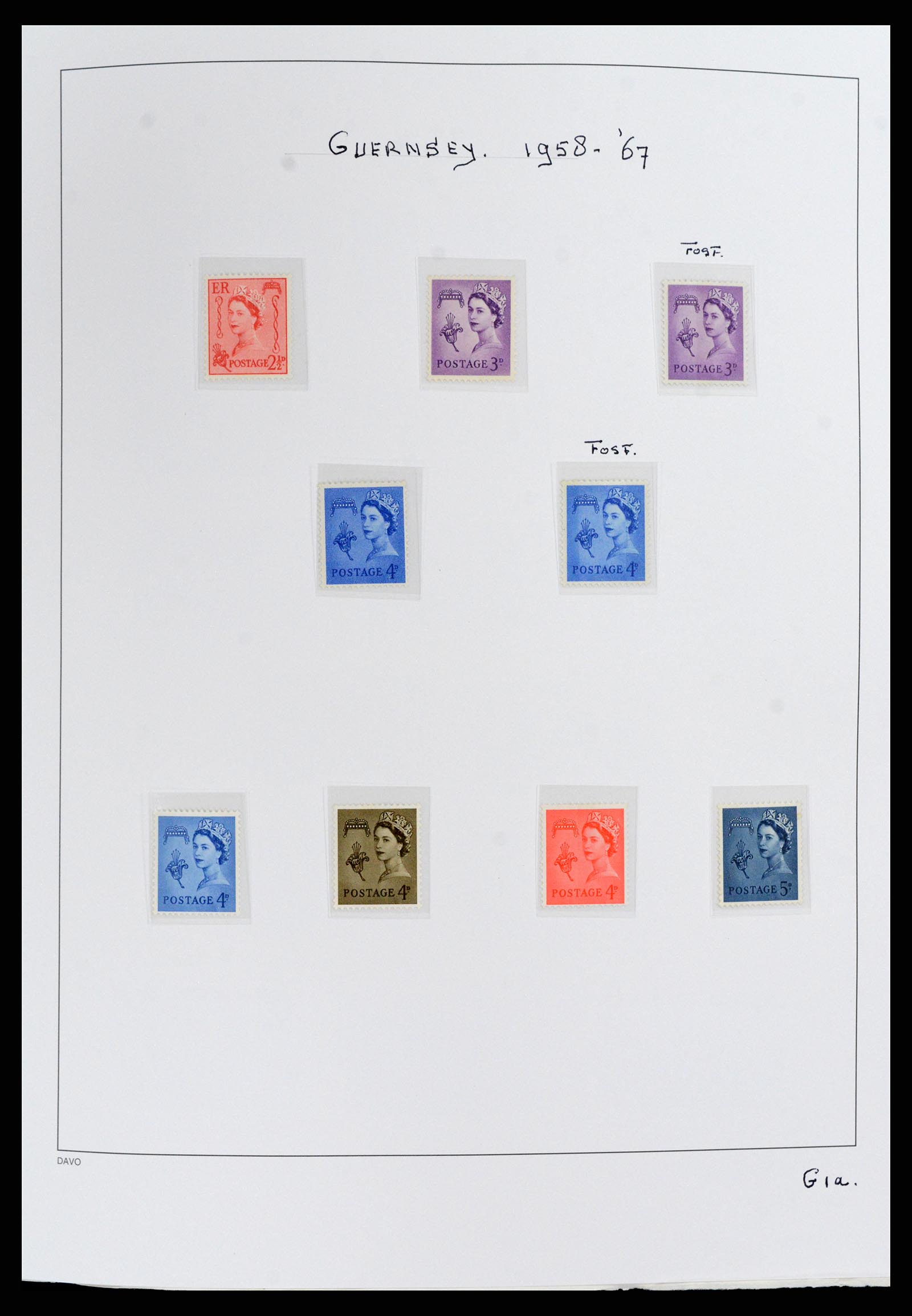 37831 003 - Stamp Collection 37831 Guernsey 1941-2016.