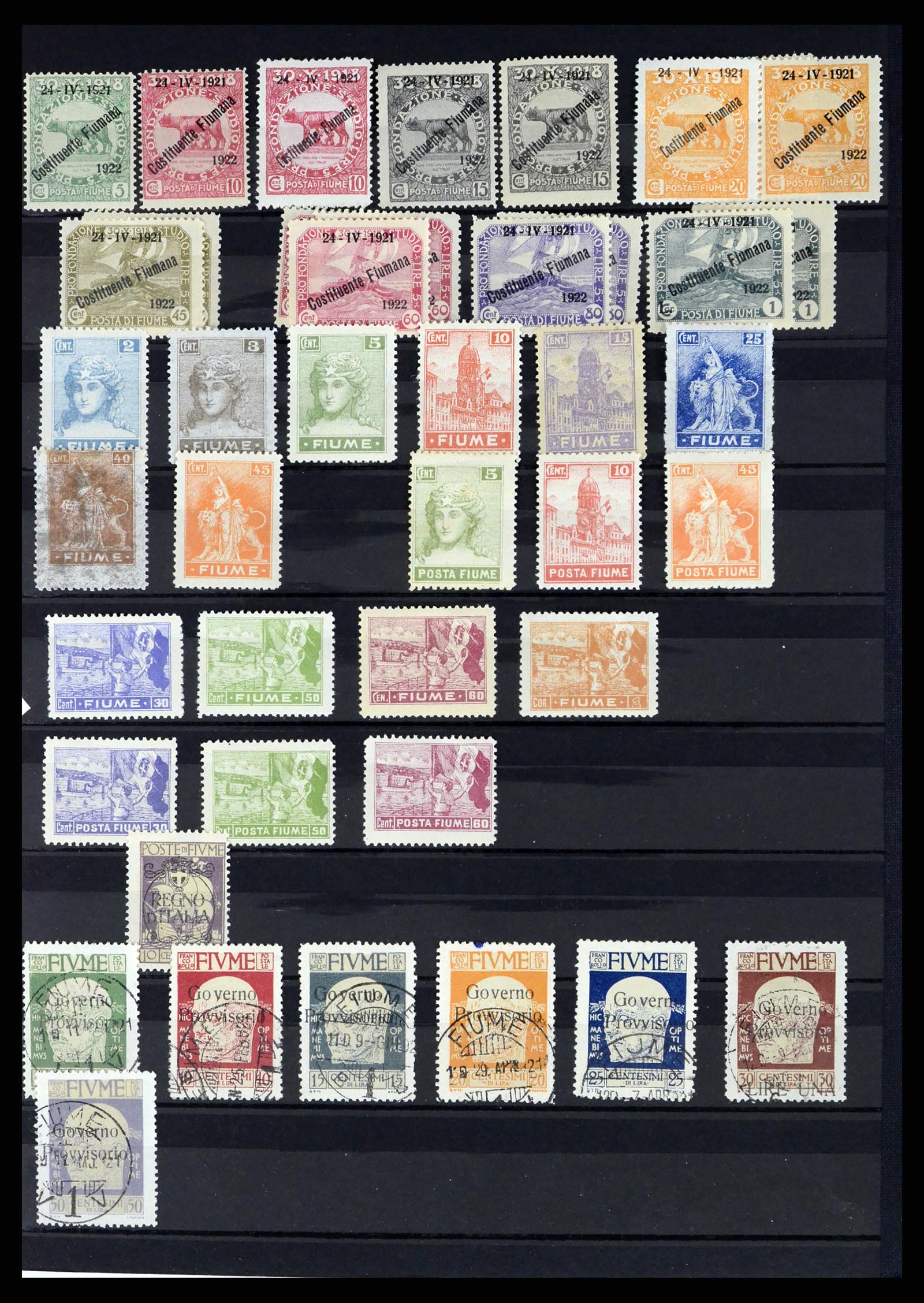 37865 018 - Postzegelverzameling 37865 Fiume 1920-1924.
