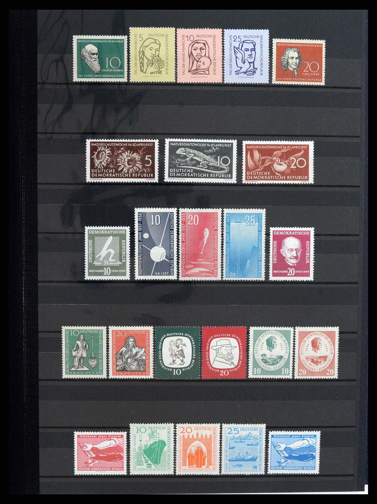 37898 011 - Stamp Collection 37898 Sovietzone/GDR 1945-1972.