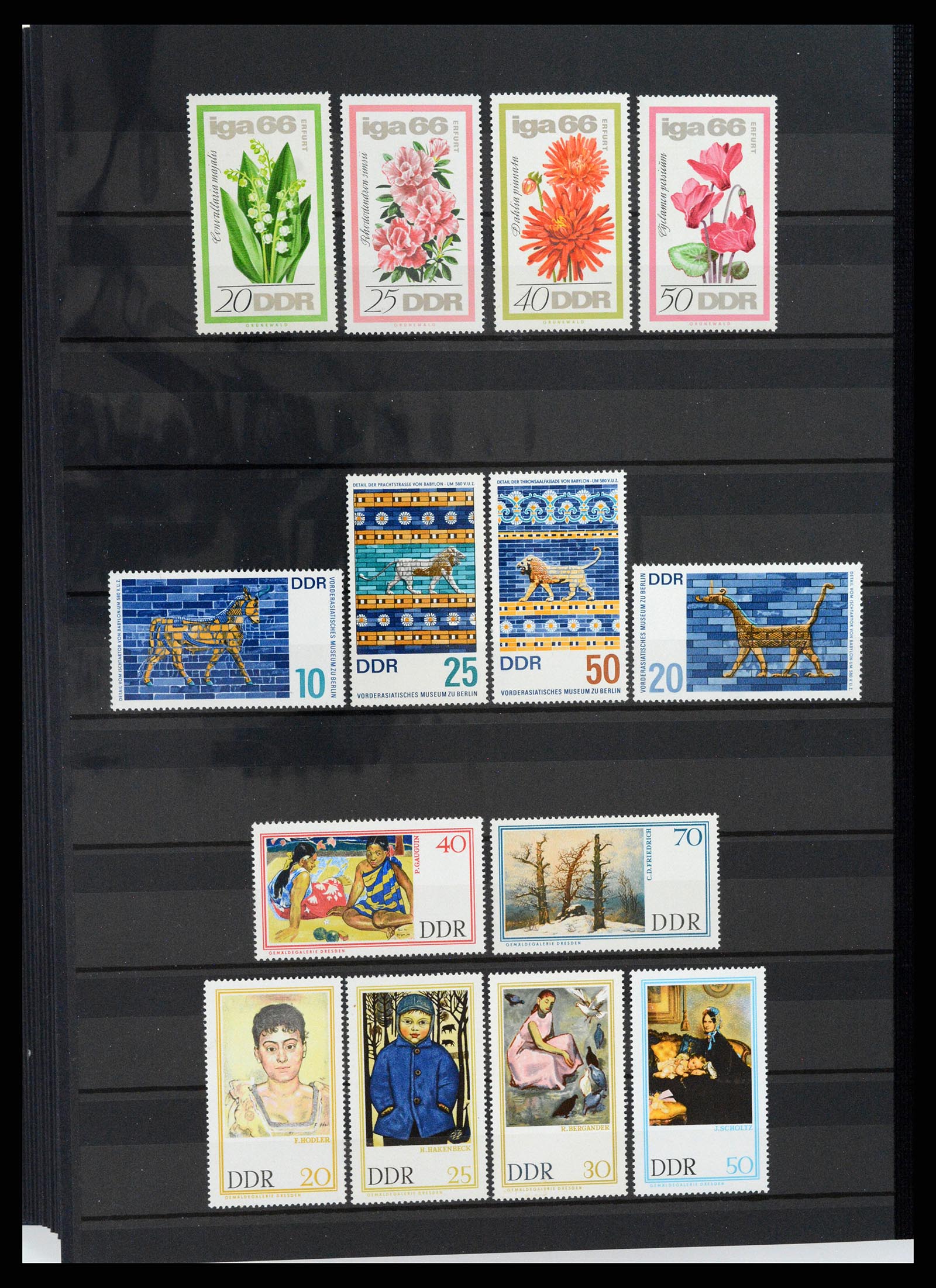 37898 030 - Stamp Collection 37898 Sovietzone/GDR 1945-1972.