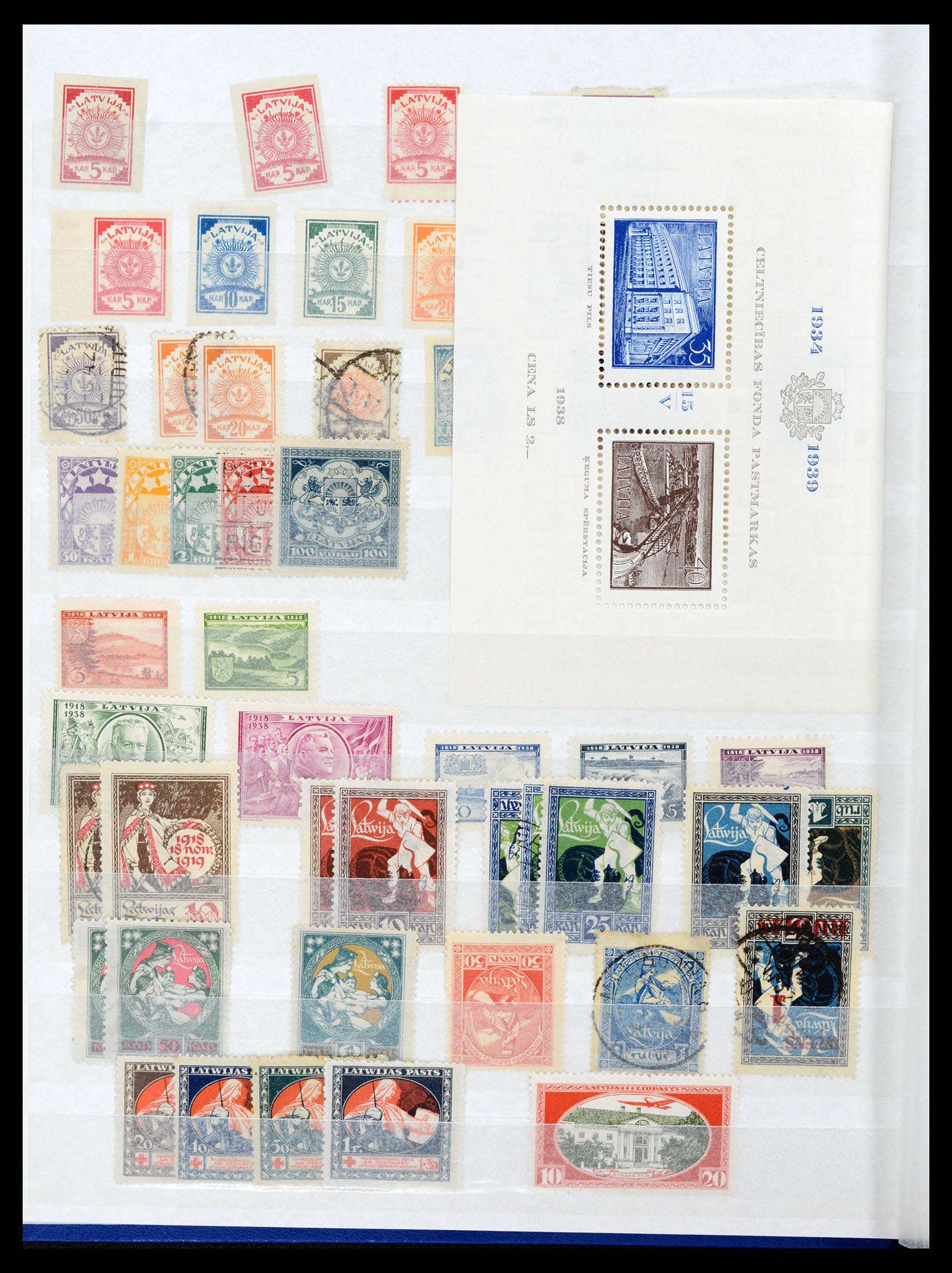 37919 015 - Stamp Collection 37919 Scandinavia 1880-1980.