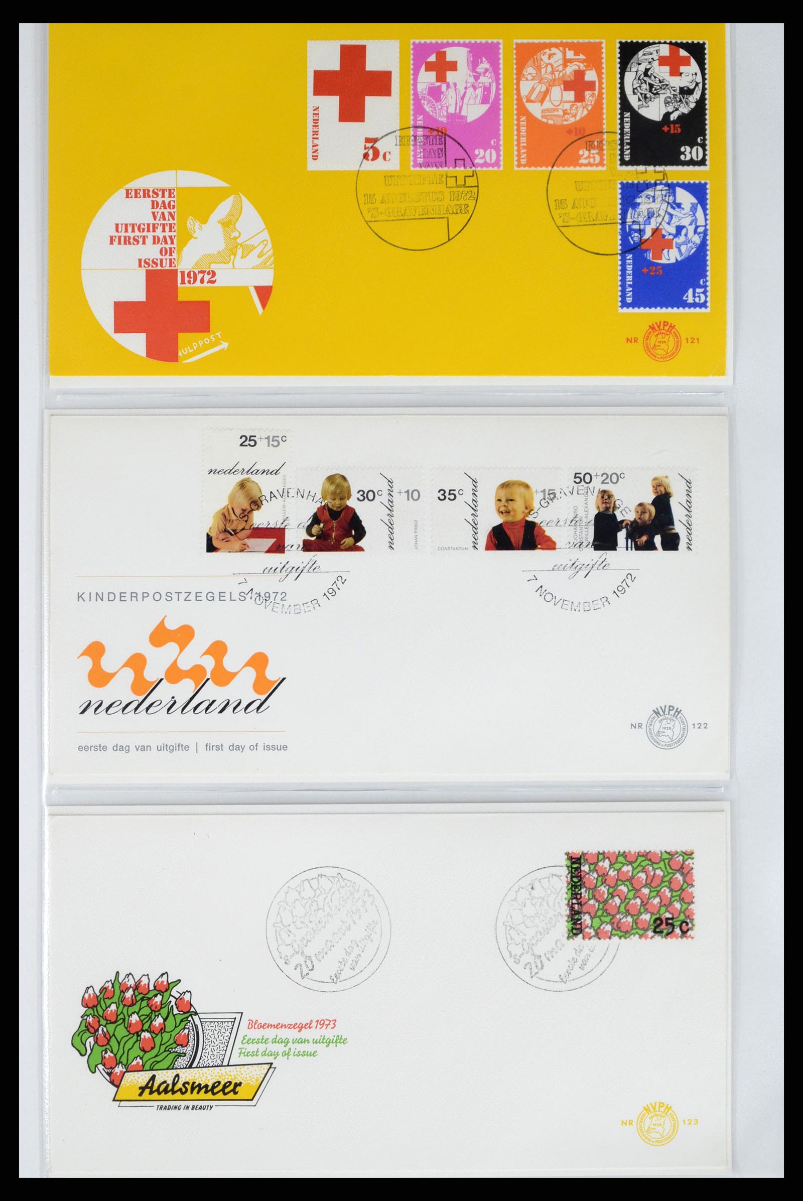 37983 035 - Stamp Collection 37983 Netherland FDC's 1954-1987.