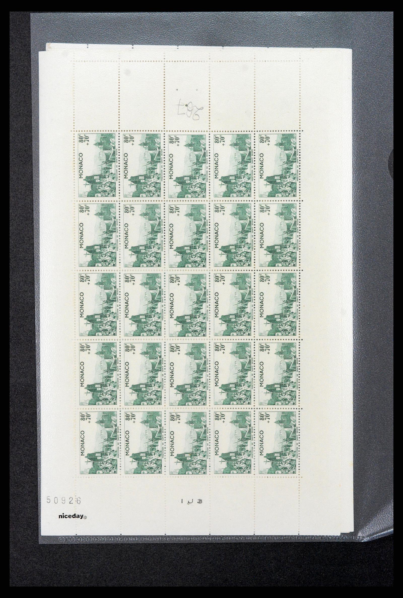 37984 037 - Stamp collection 37984 Monaco better issues 1942-1982.