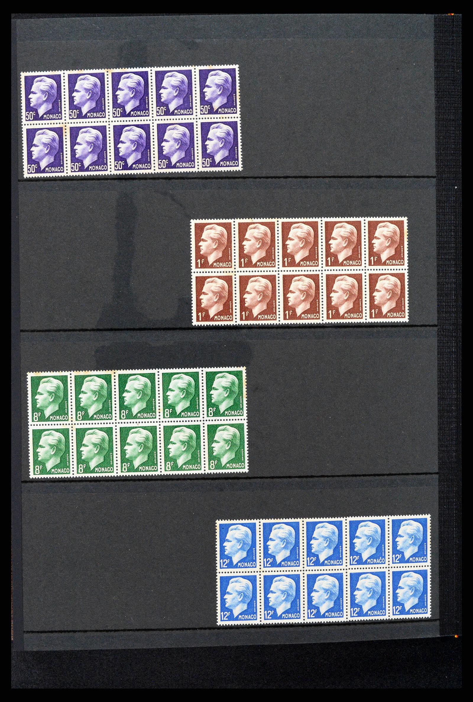 37984 123 - Stamp collection 37984 Monaco better issues 1942-1982.