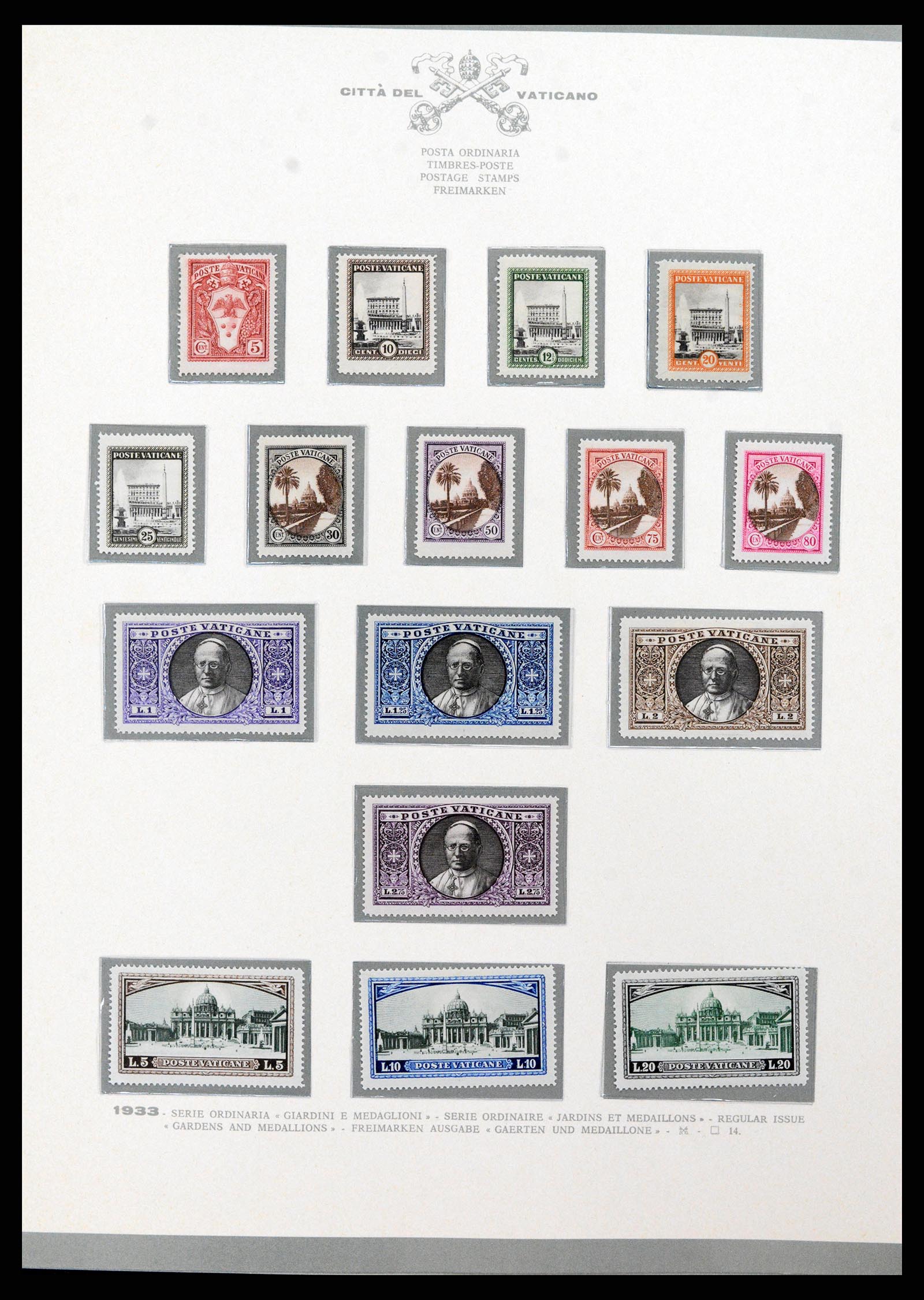 38098 003 - Postzegelverzameling 38098 Vaticaan 1929-1979.