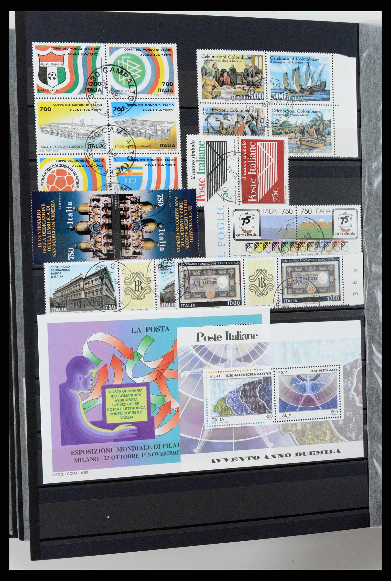 38137 0048 - Postzegelverzameling 38137 Italië 1861-2003.