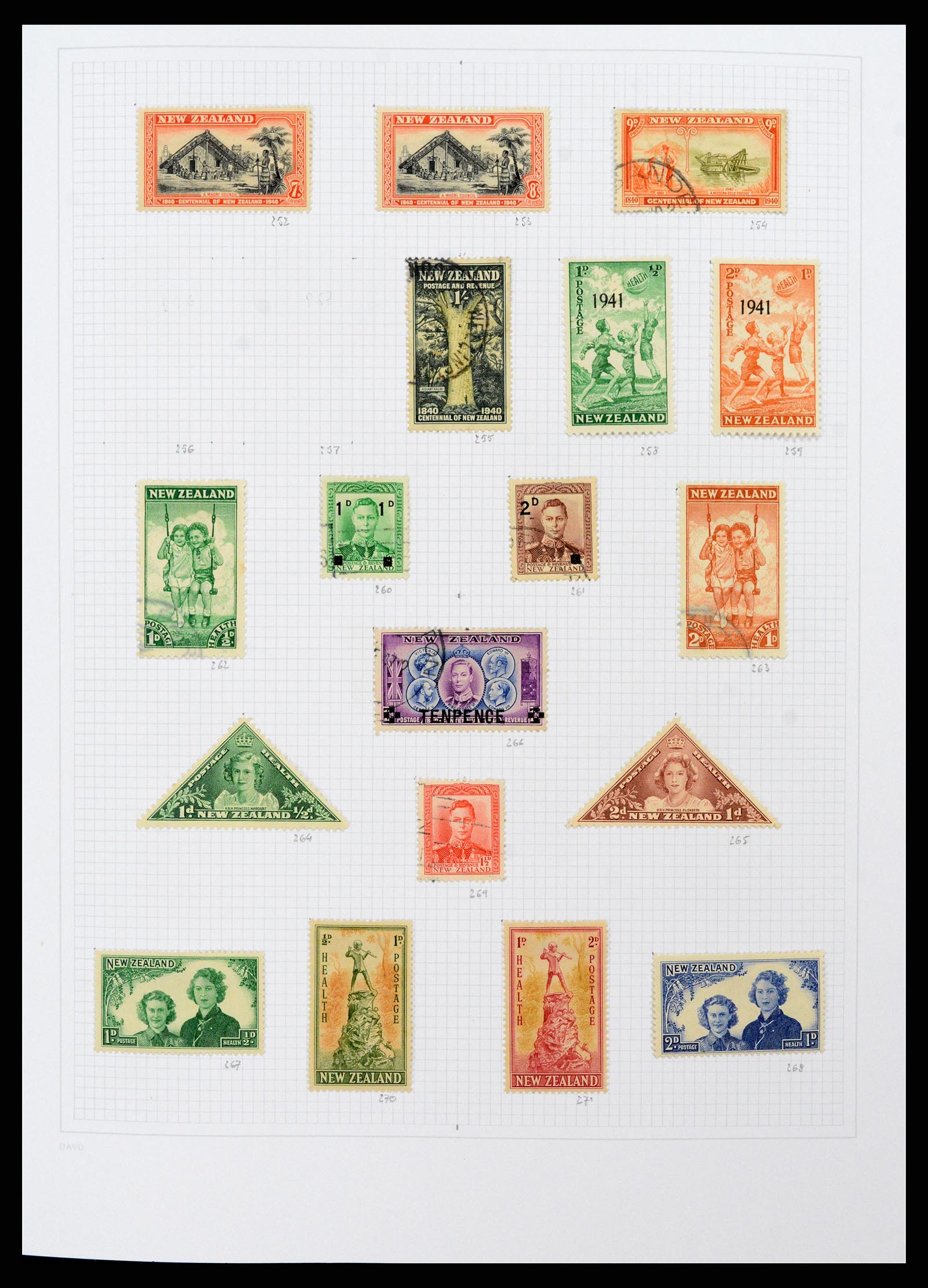 38153 0010 - Stamp collection 38153 New Zealand 1870-2010.