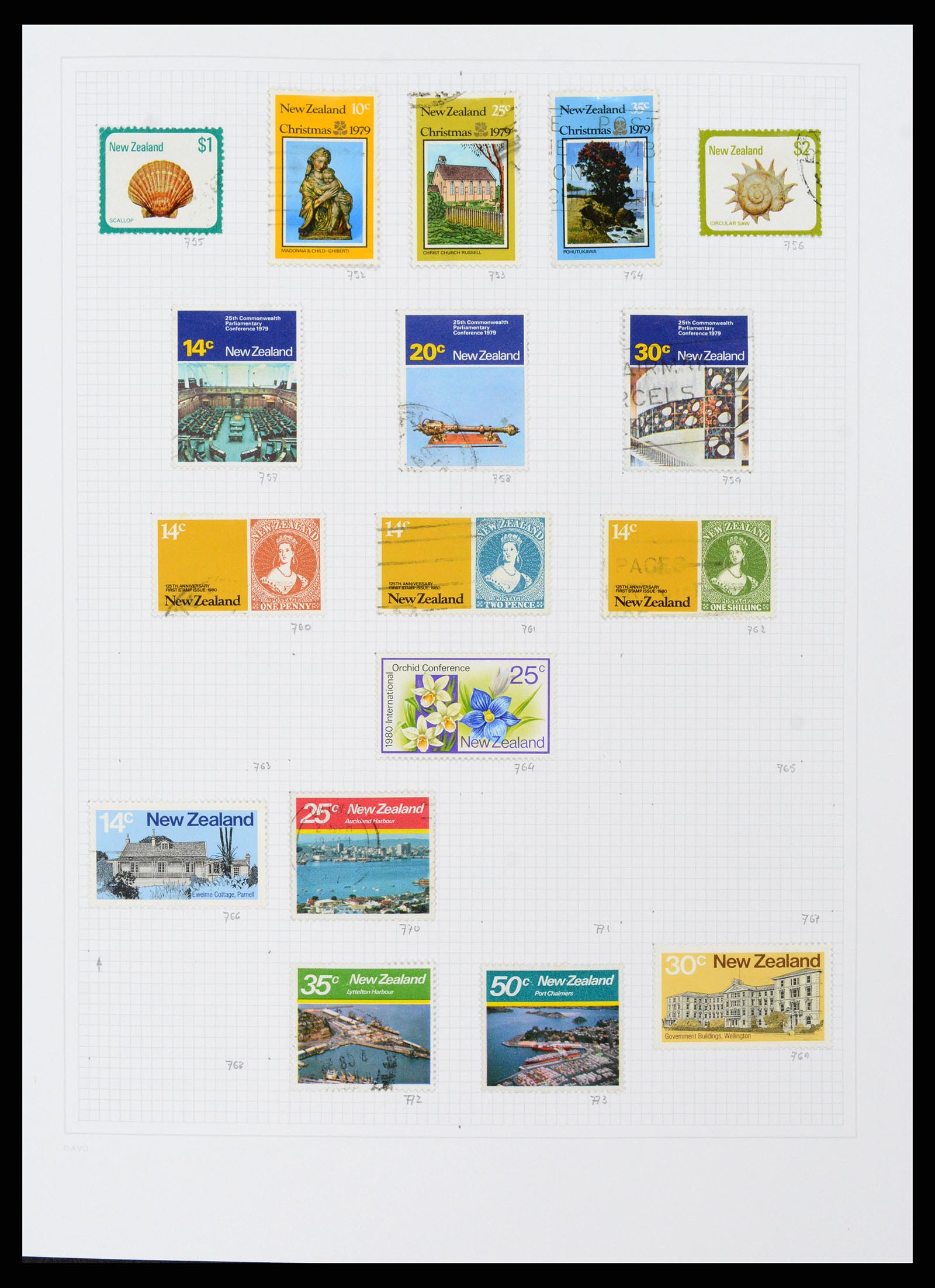 38153 0034 - Stamp collection 38153 New Zealand 1870-2010.