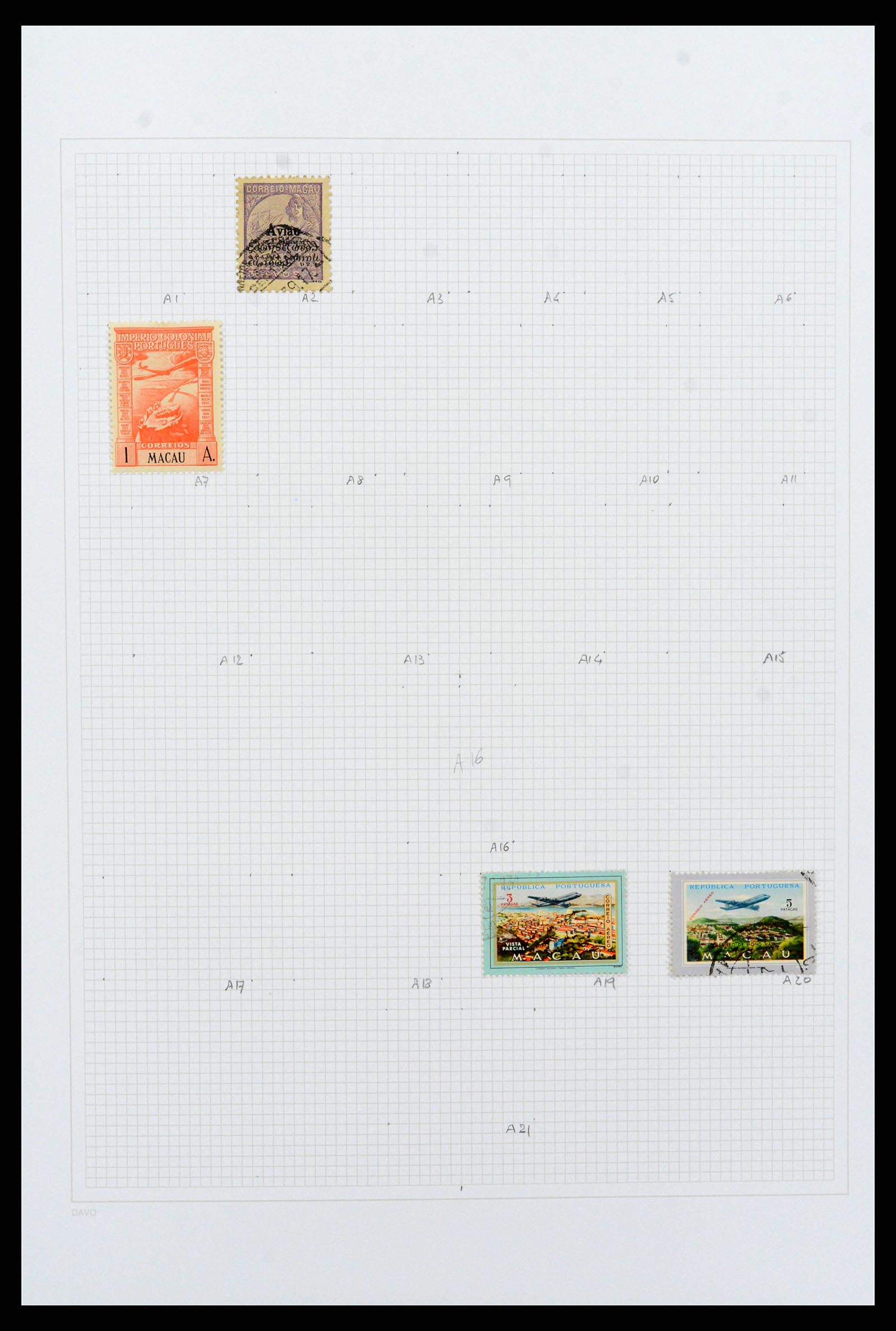 38154 0196 - Stamp collection 38154 Portuguese colonies 1880-1999.