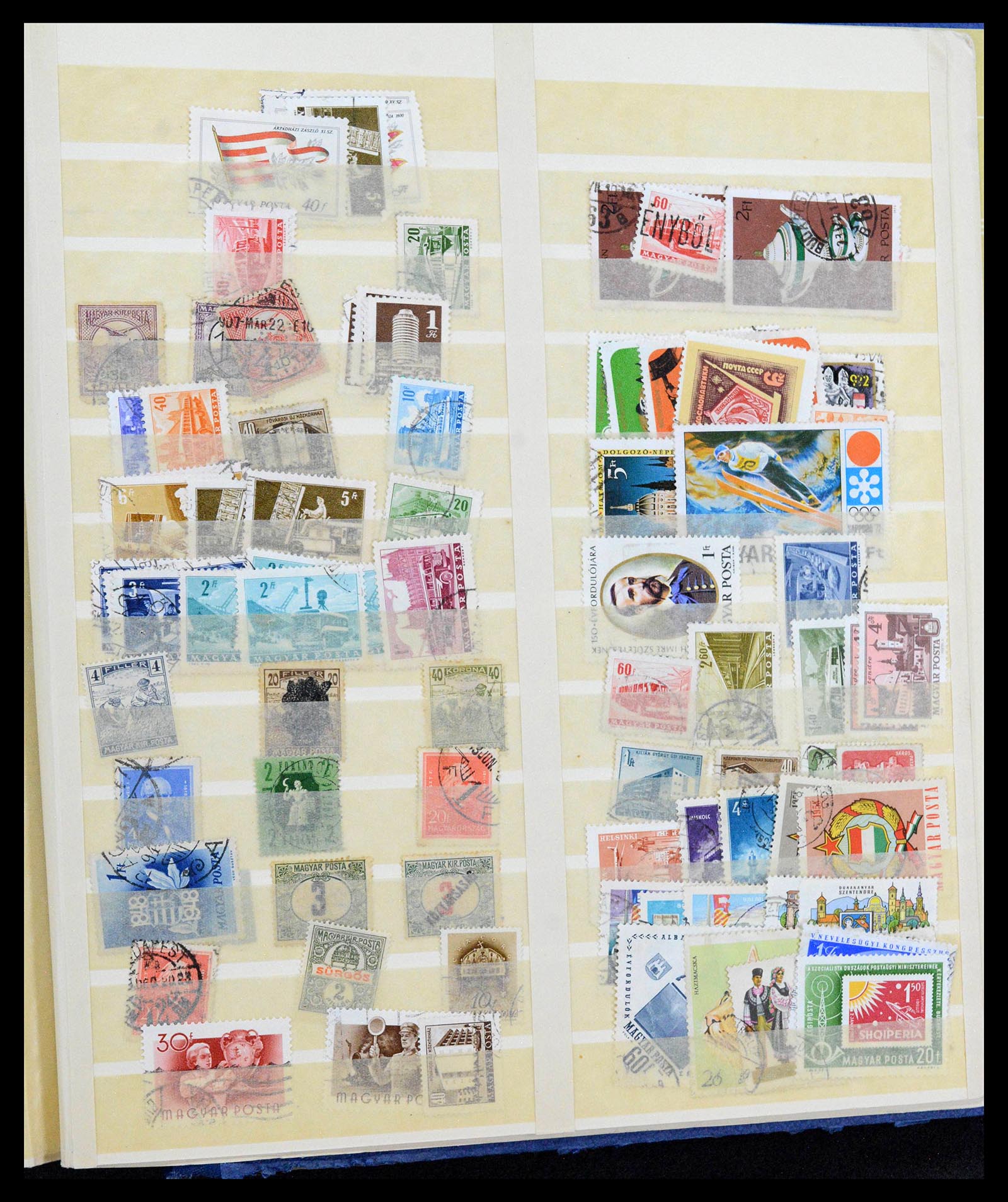 38188 0077 - Postzegelverzameling 38188 DDR combinaties 1955-1990.