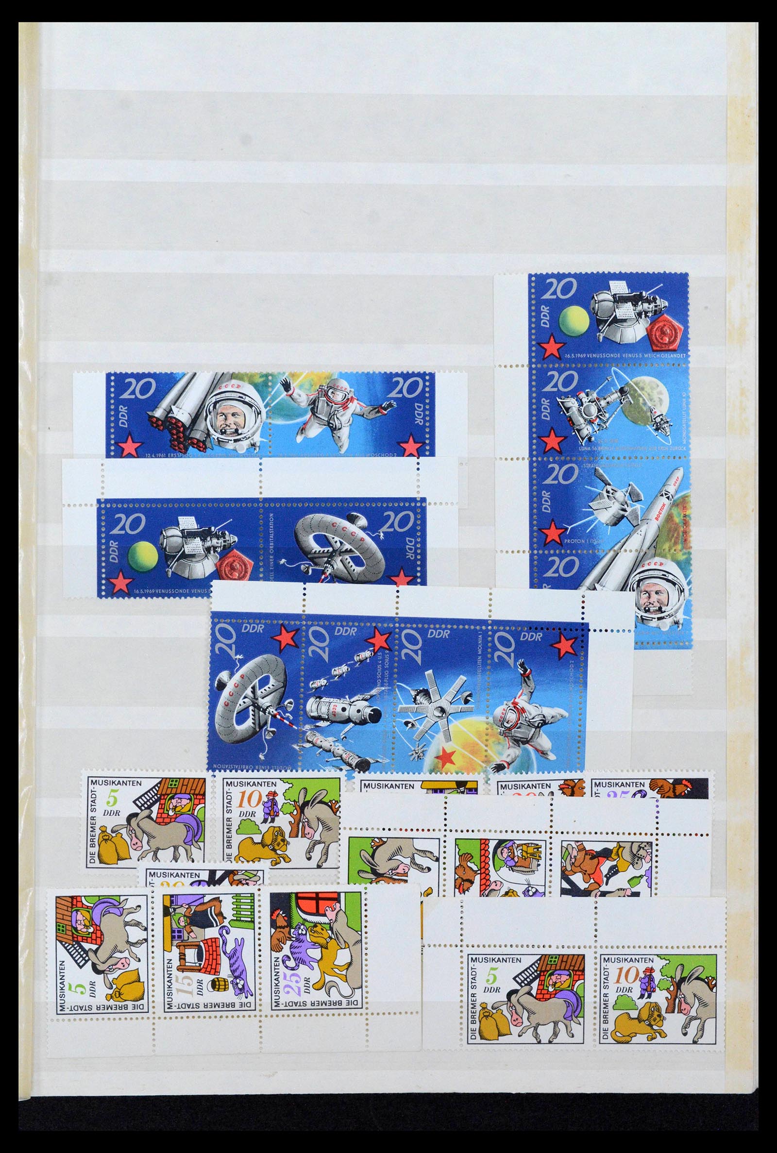 38188 0083 - Postzegelverzameling 38188 DDR combinaties 1955-1990.