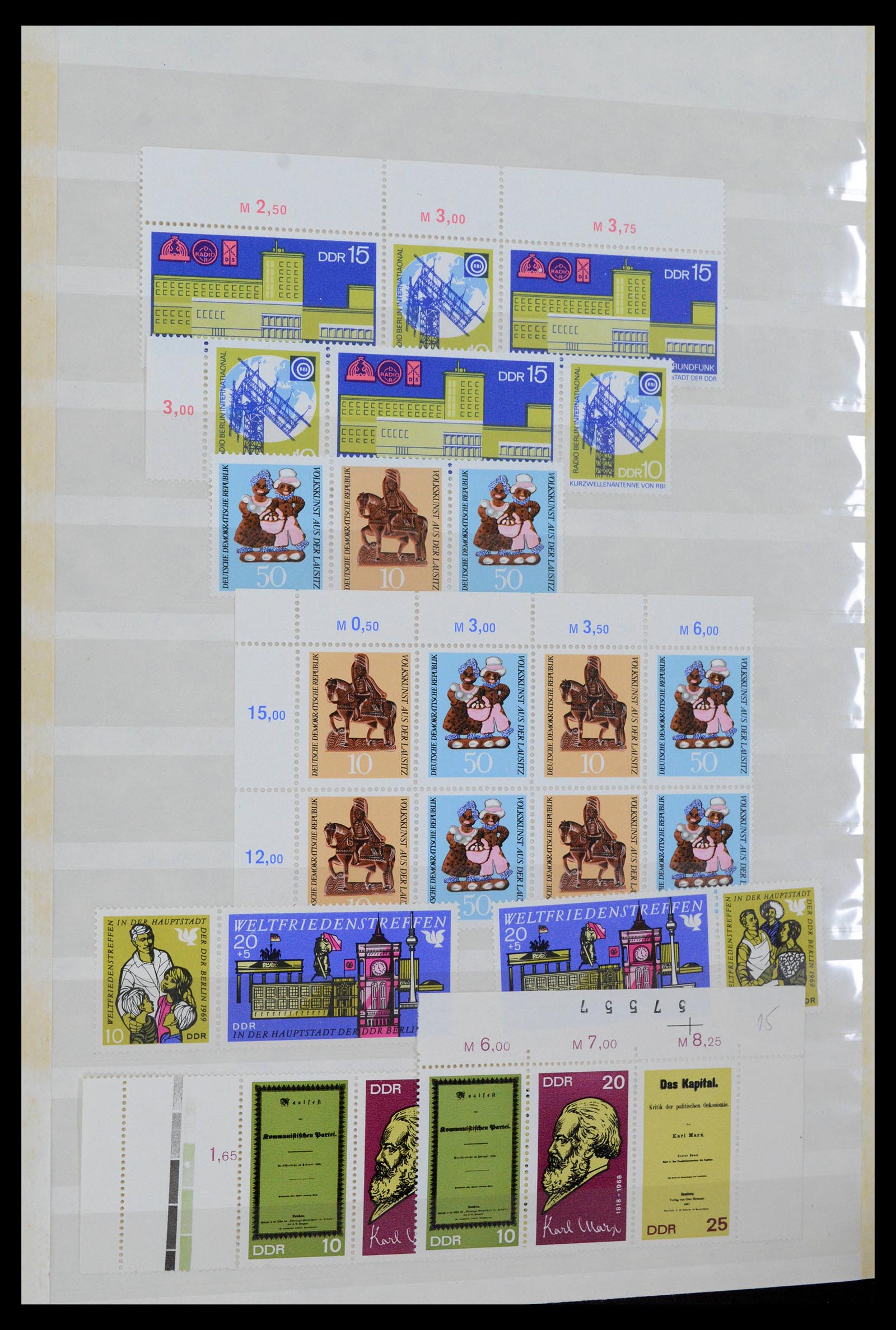 38188 0098 - Postzegelverzameling 38188 DDR combinaties 1955-1990.
