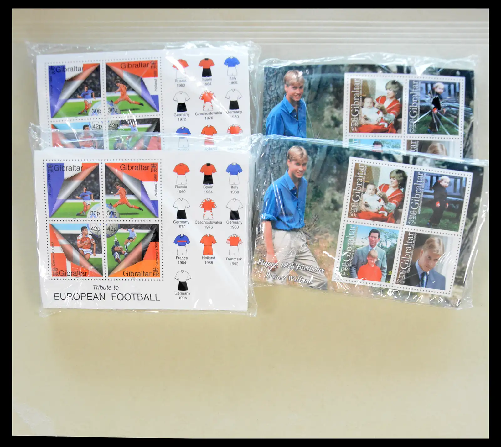 38192 0015 - Stamp collection 38192 Gibraltar souvenir sheets 1993-2000.