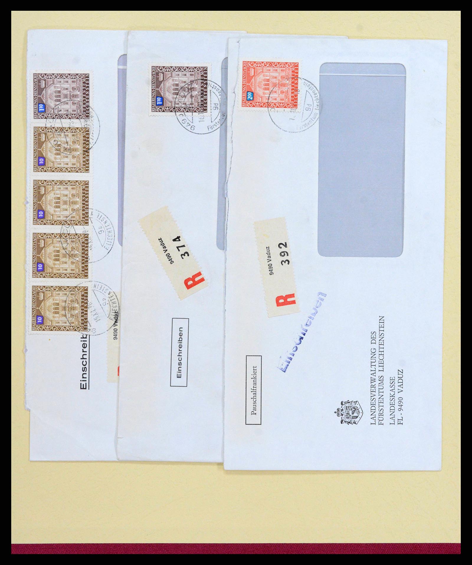 38204 0058 - Postzegelverzameling 38204 Liechtenstein dienst brieven 1932-1989.