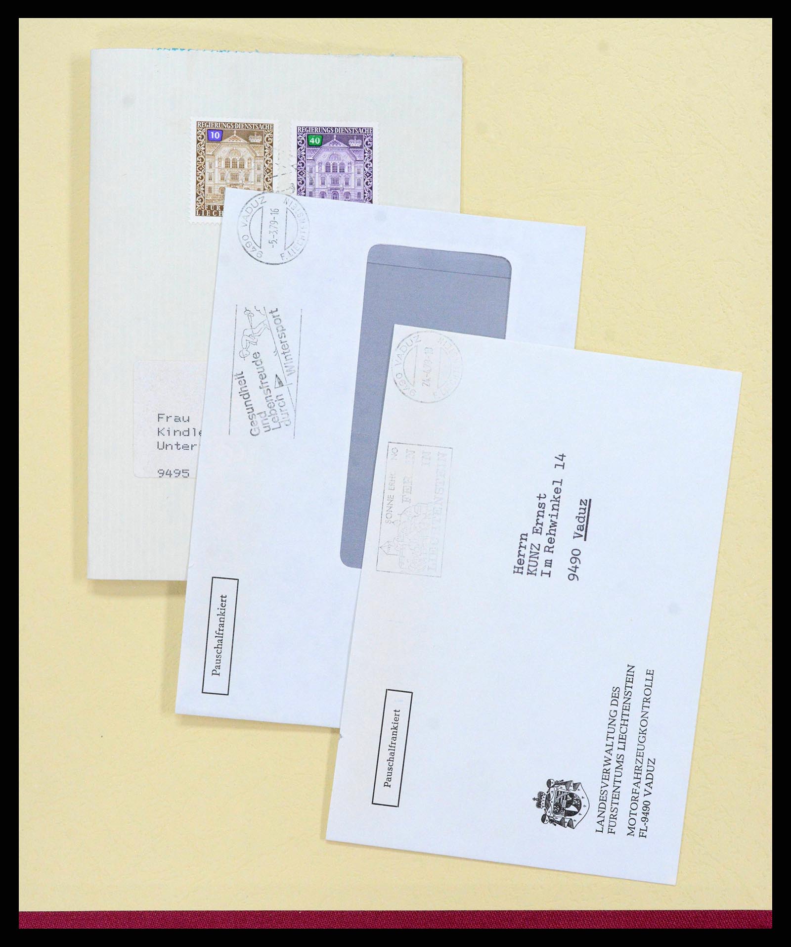 38204 0061 - Postzegelverzameling 38204 Liechtenstein dienst brieven 1932-1989.
