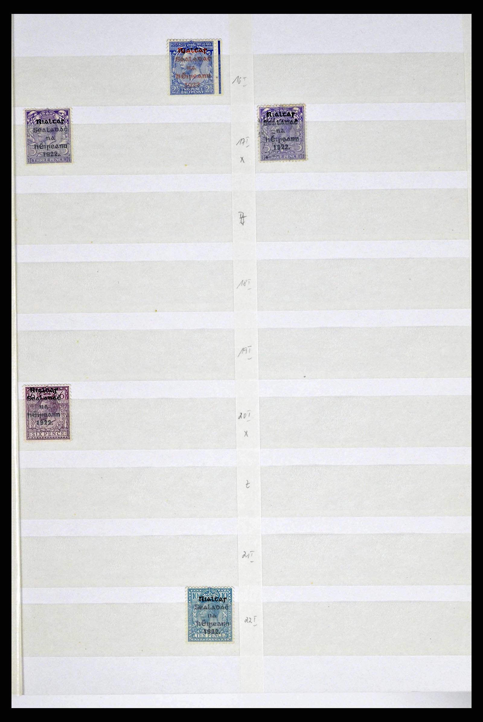 38214 0005 - Postzegelverzameling 38214 Ierland 1922-2000.