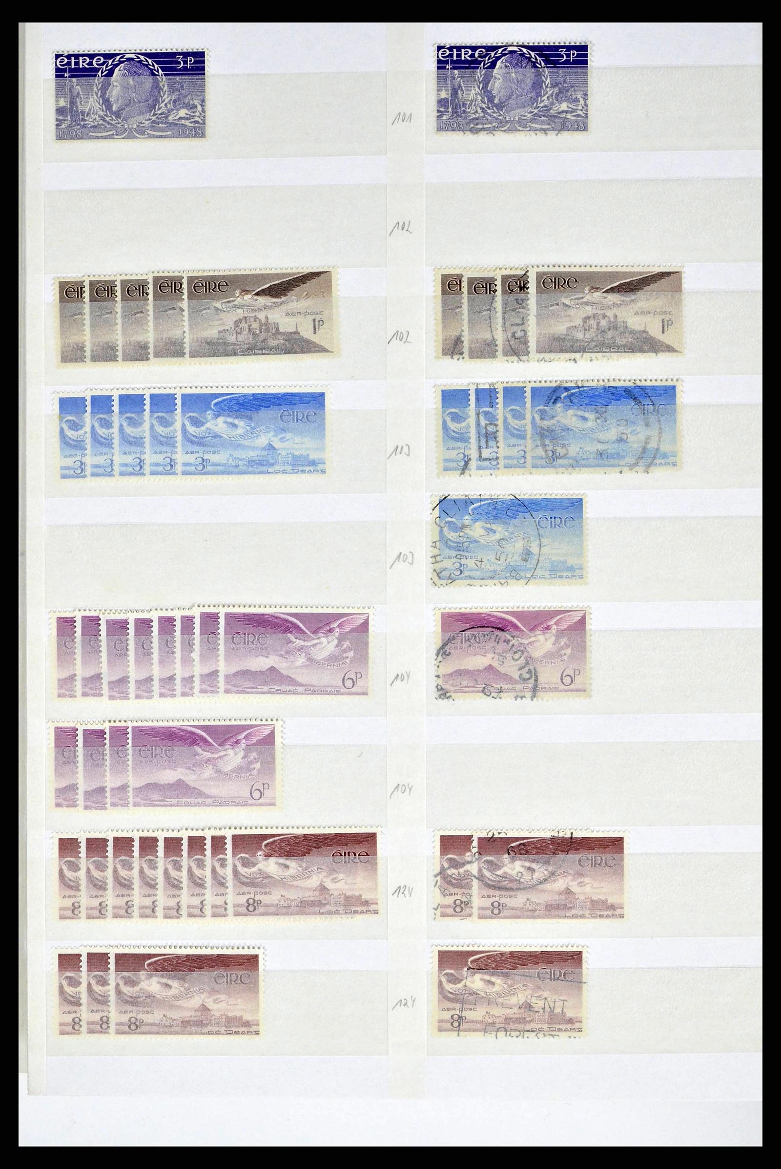 38214 0030 - Postzegelverzameling 38214 Ierland 1922-2000.