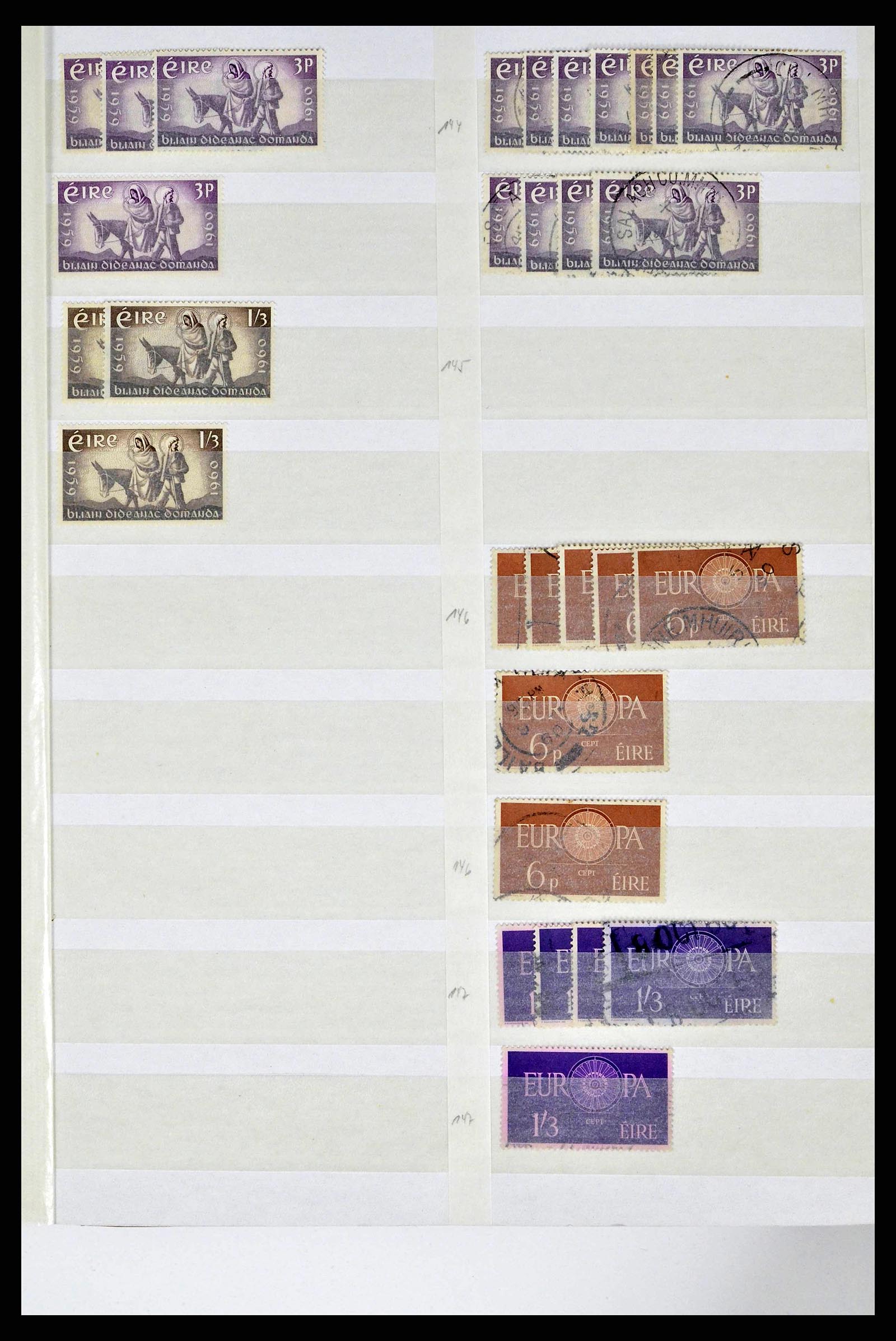 38214 0039 - Postzegelverzameling 38214 Ierland 1922-2000.