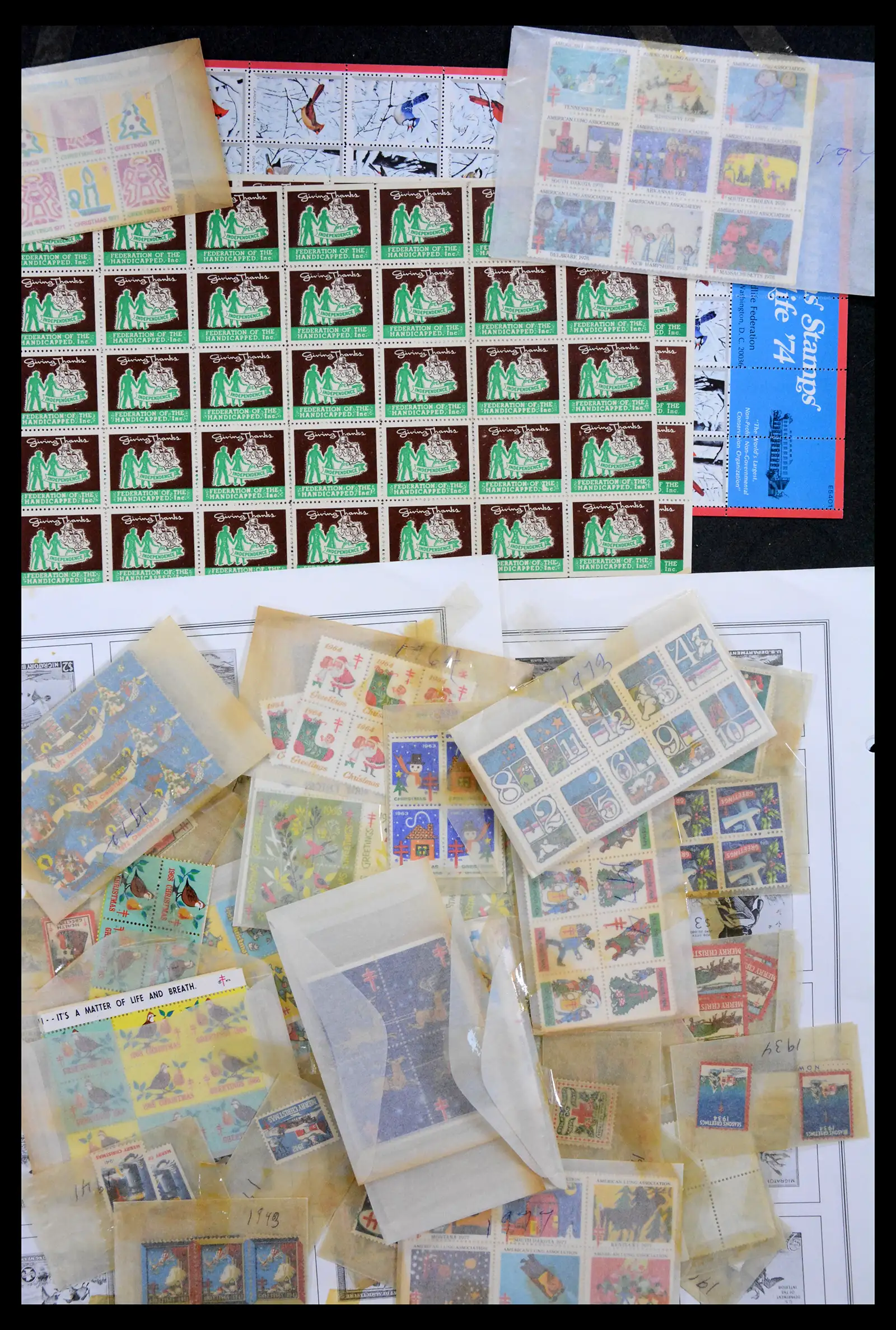 38238 0010 - Stamp collection 38238 USA Christmas seals from 1910.