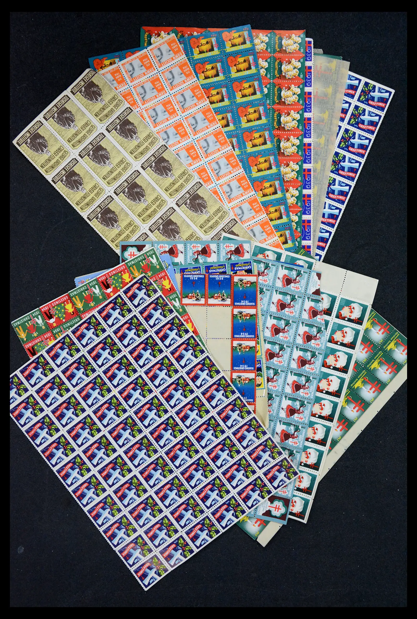 38238 0021 - Stamp collection 38238 USA Christmas seals from 1910.