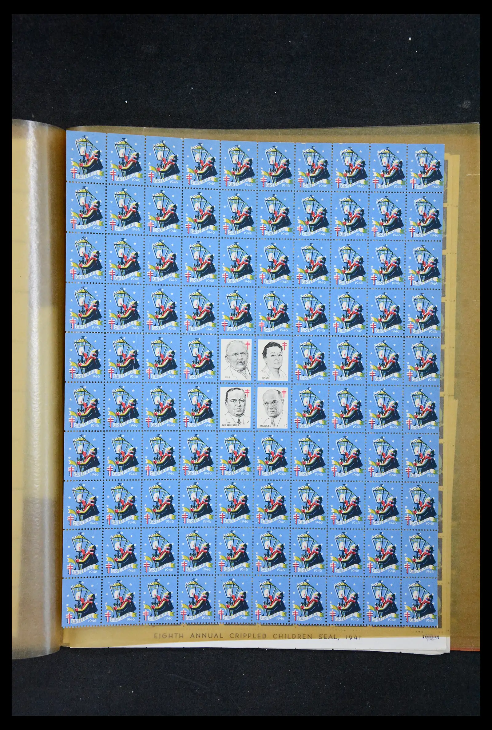 38238 0055 - Stamp collection 38238 USA Christmas seals from 1910.