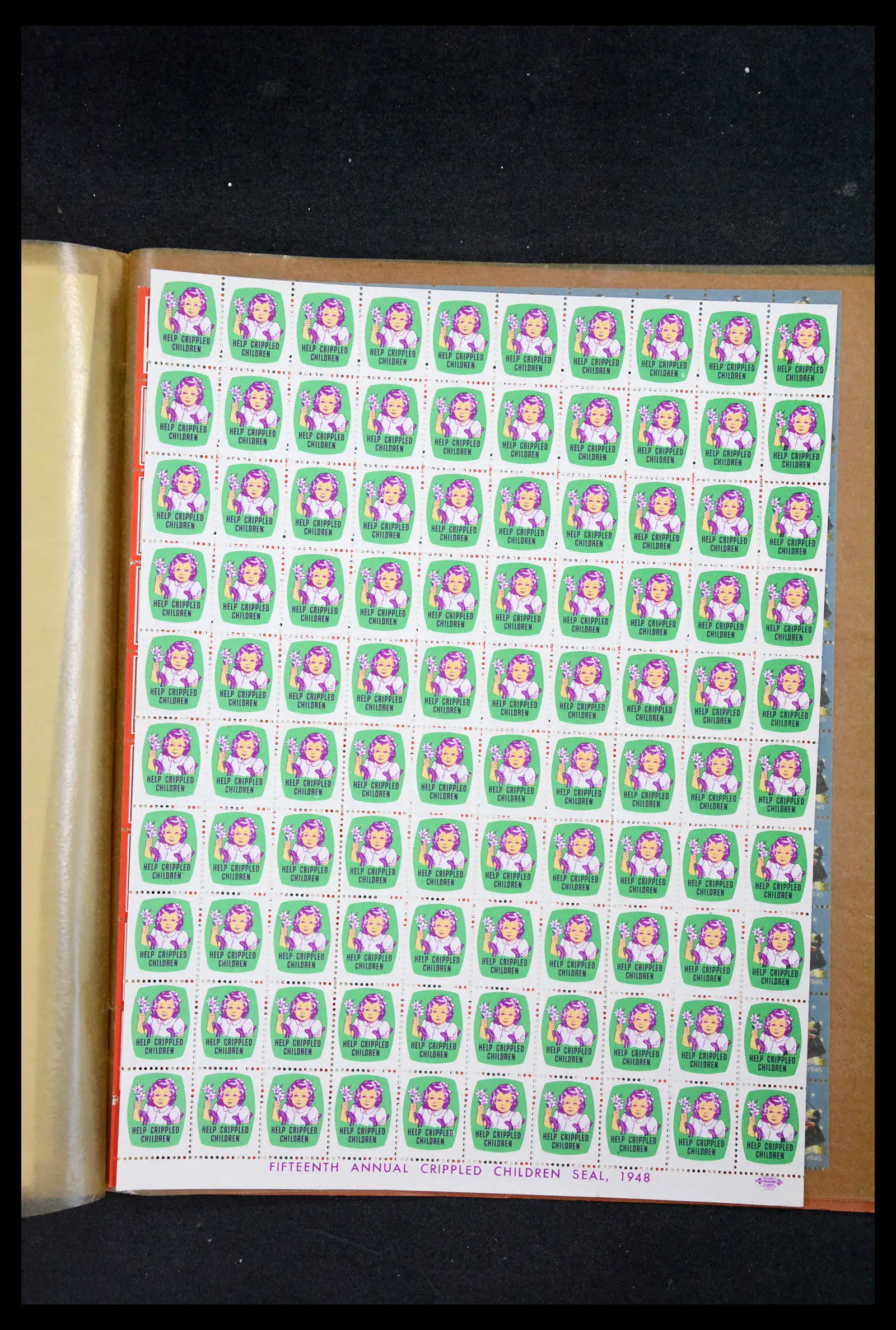 38238 0060 - Stamp collection 38238 USA Christmas seals from 1910.