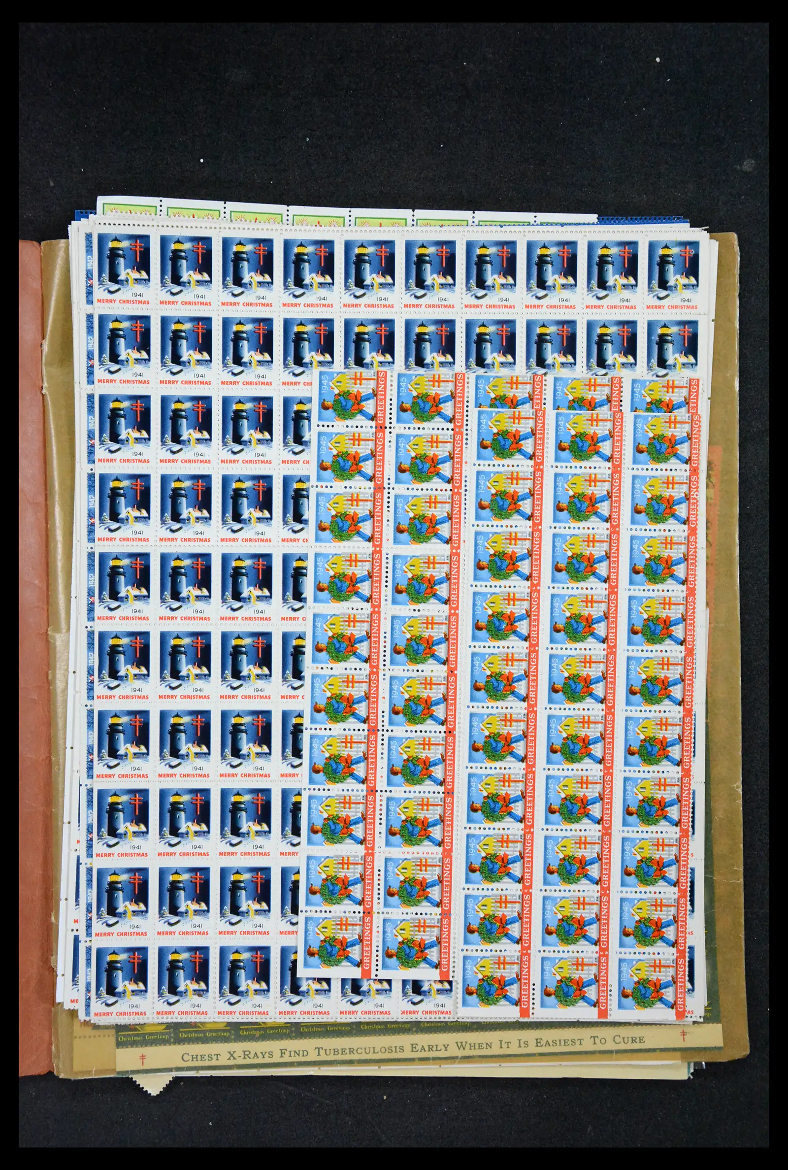38238 0065 - Stamp collection 38238 USA Christmas seals from 1910.