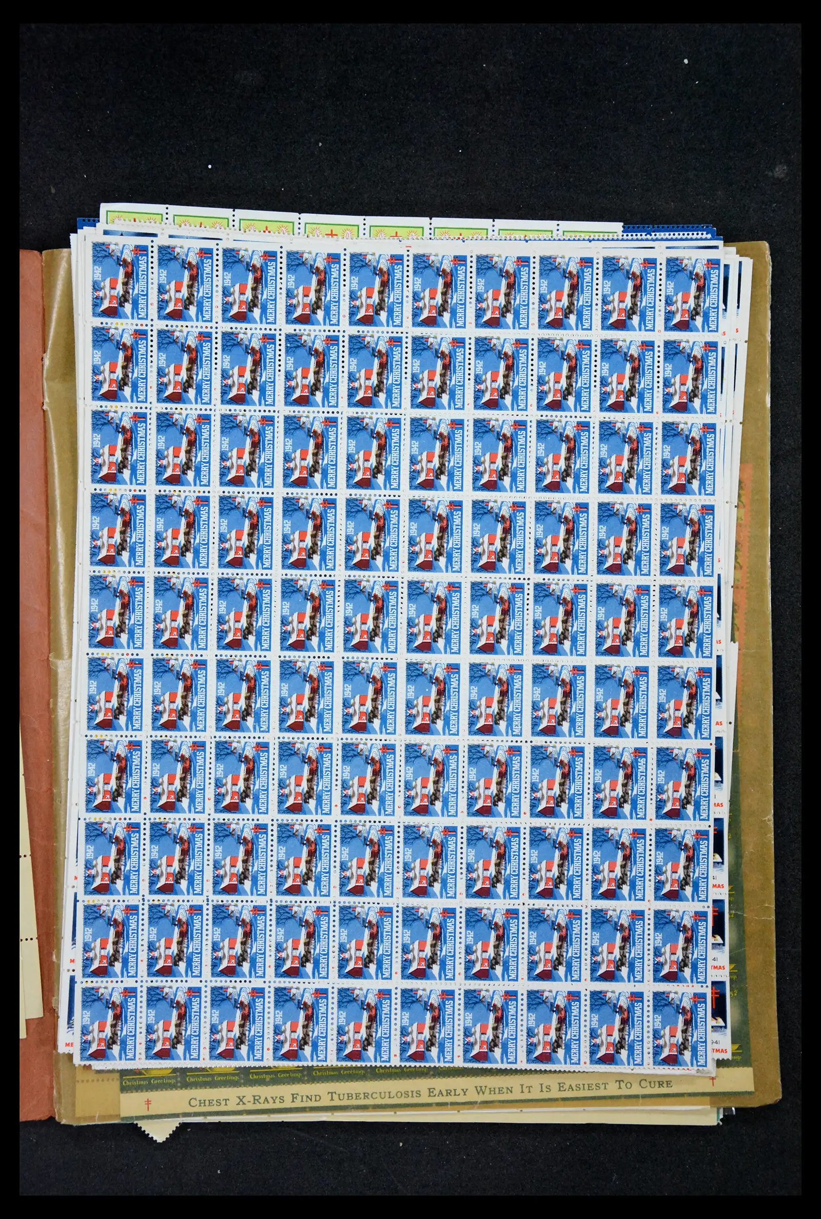 38238 0070 - Stamp collection 38238 USA Christmas seals from 1910.