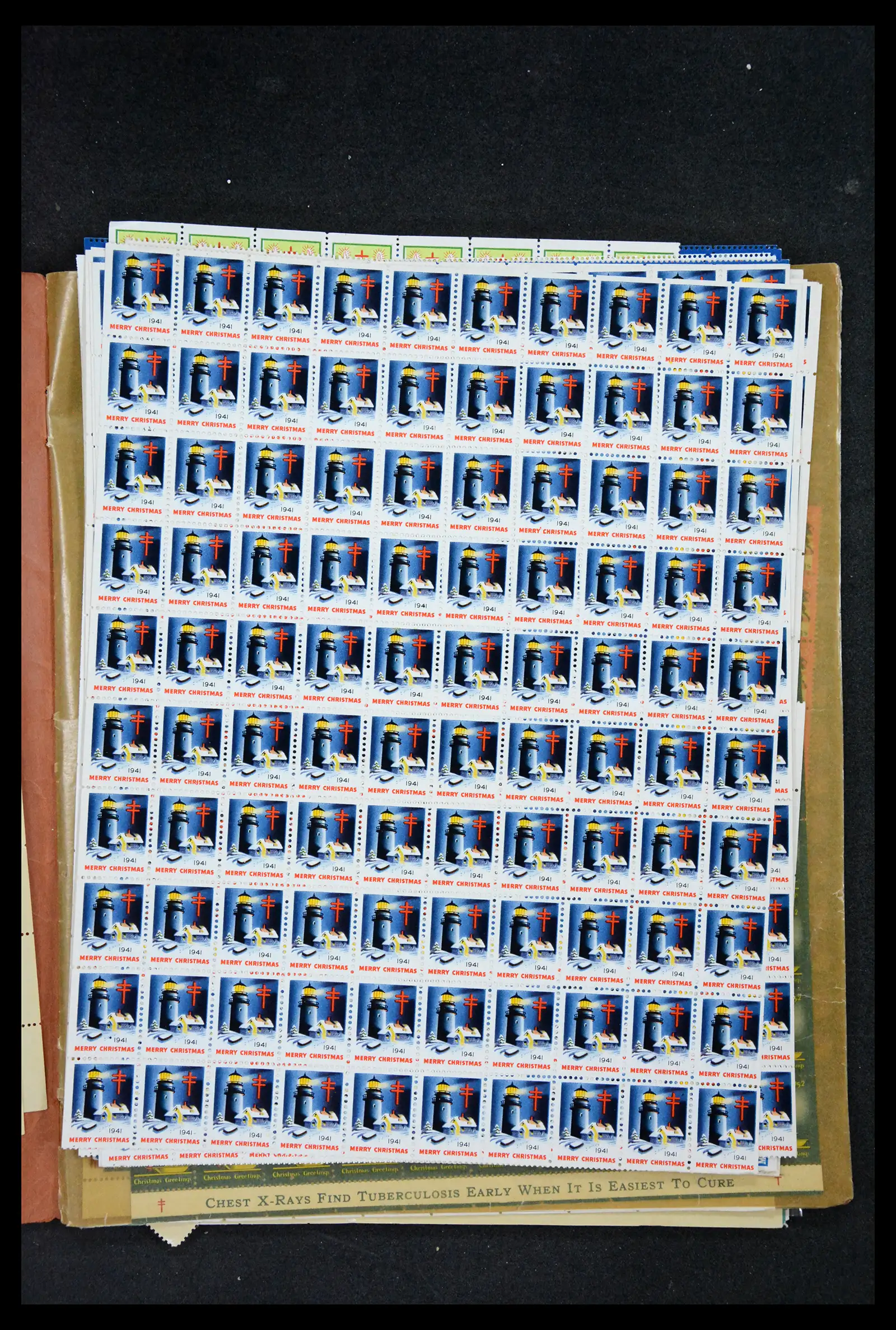 38238 0071 - Stamp collection 38238 USA Christmas seals from 1910.