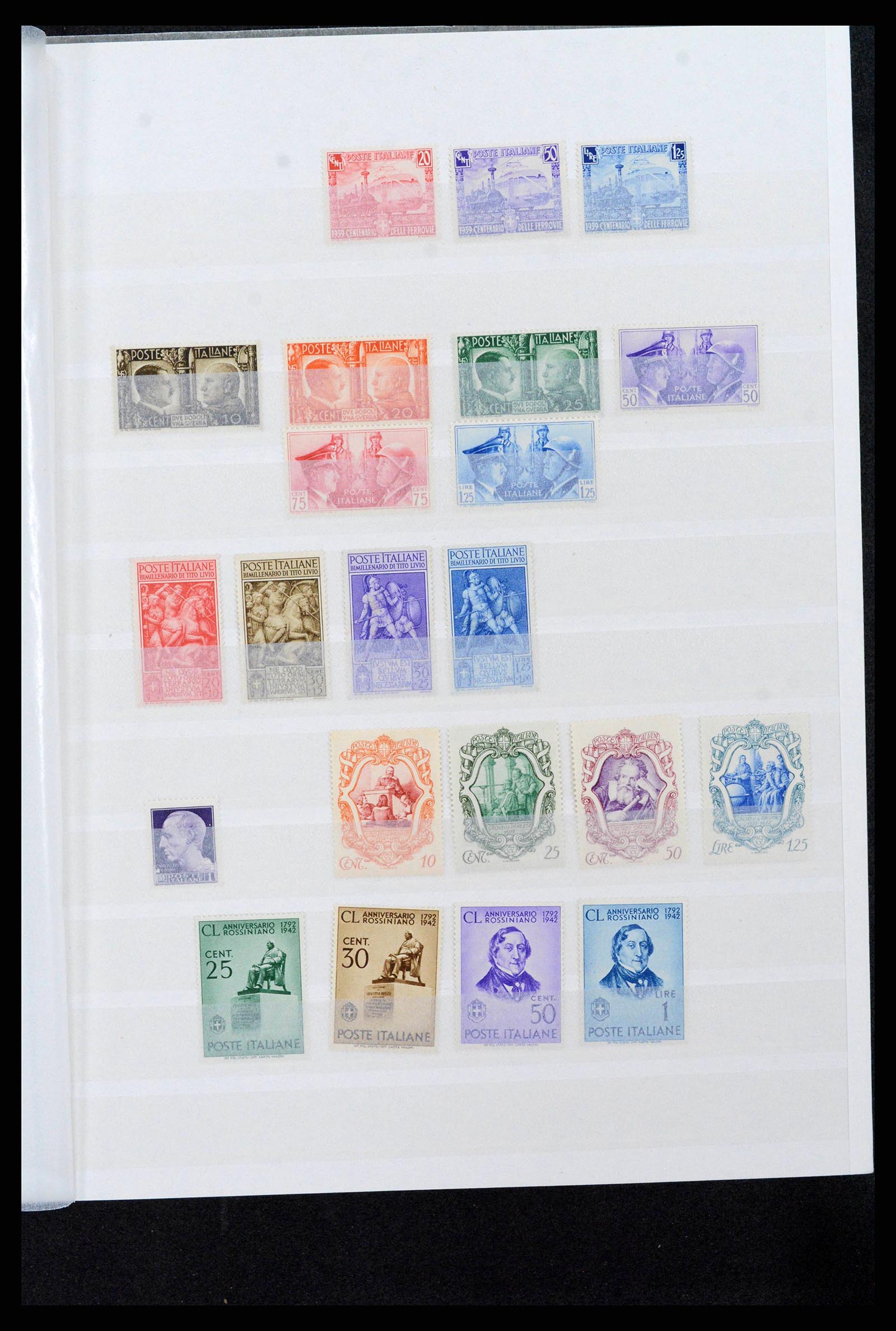 38243 0019 - Postzegelverzameling 38243 Italië 1862-2011.