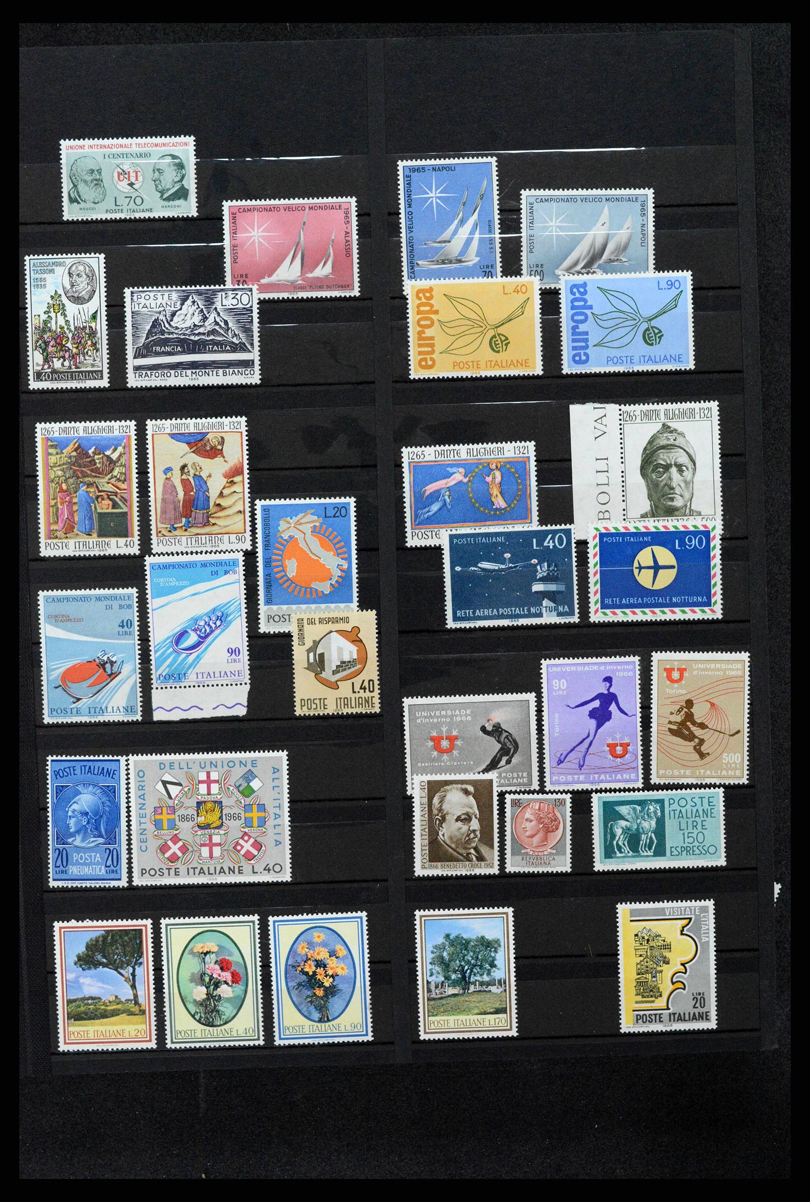 38243 0037 - Postzegelverzameling 38243 Italië 1862-2011.