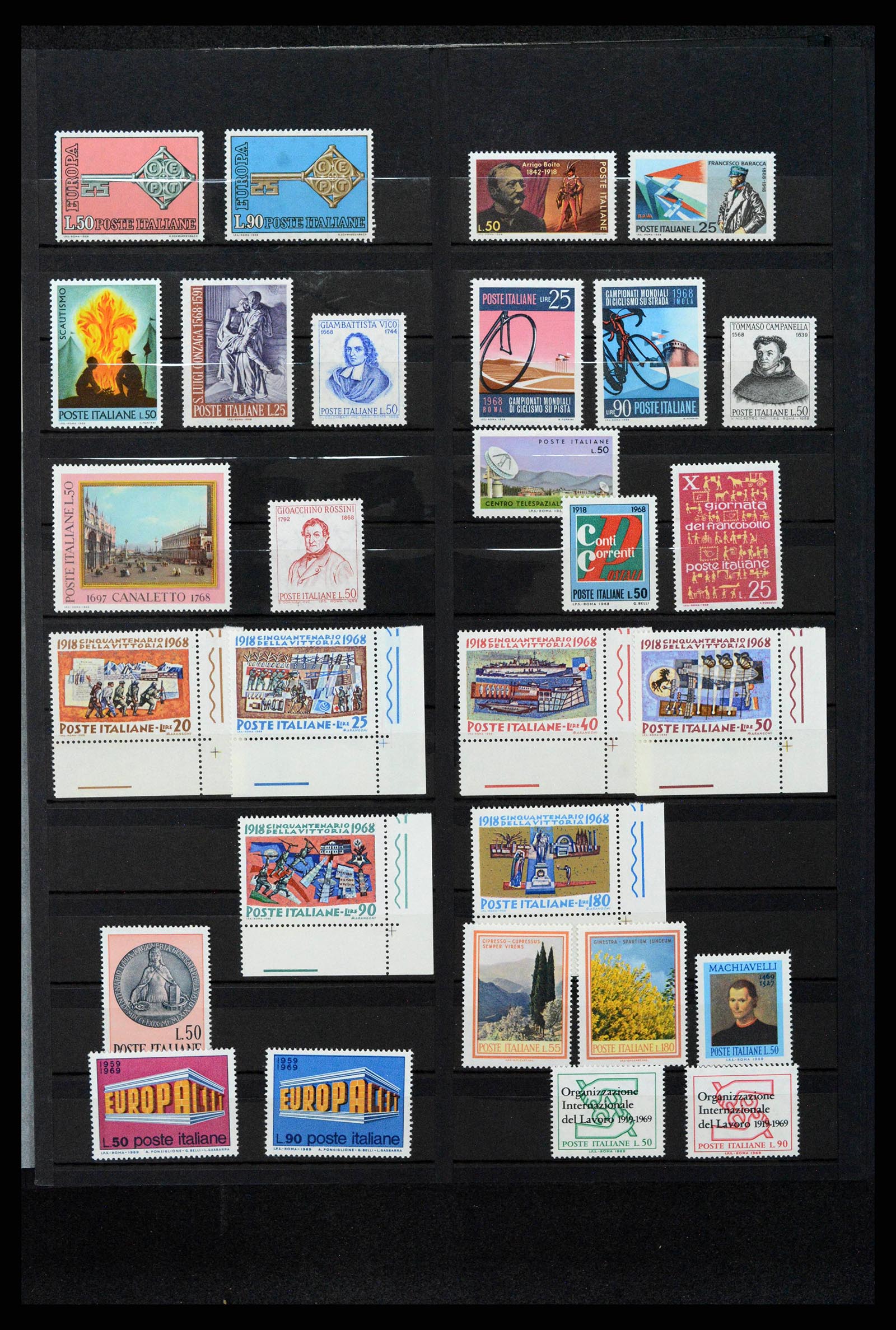 38243 0040 - Postzegelverzameling 38243 Italië 1862-2011.