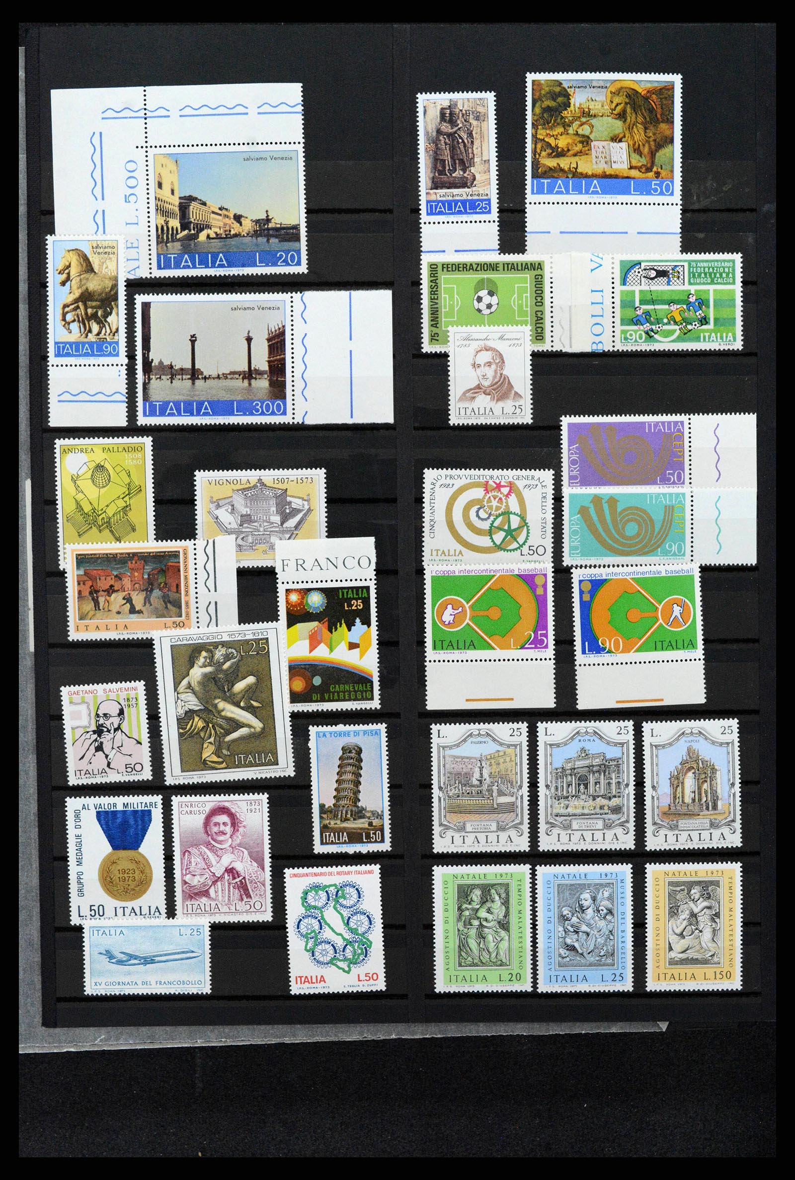 38243 0044 - Postzegelverzameling 38243 Italië 1862-2011.